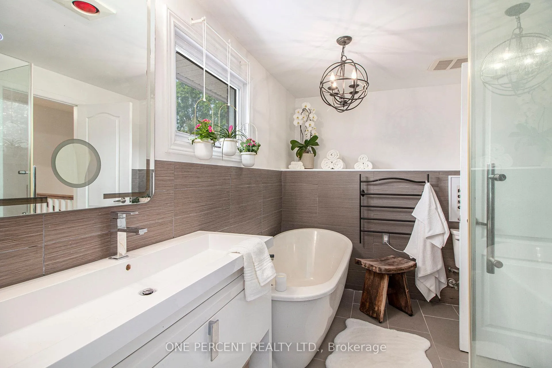 Photo 39 of 1042 Harkness Avenue, Ottawa, Riverside Park — HOMEH