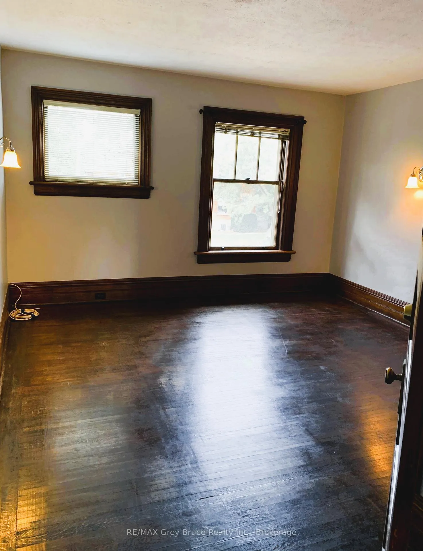 Photo 7 of Unit Suite 2, 235 10th St W, Owen Sound — HOMEH