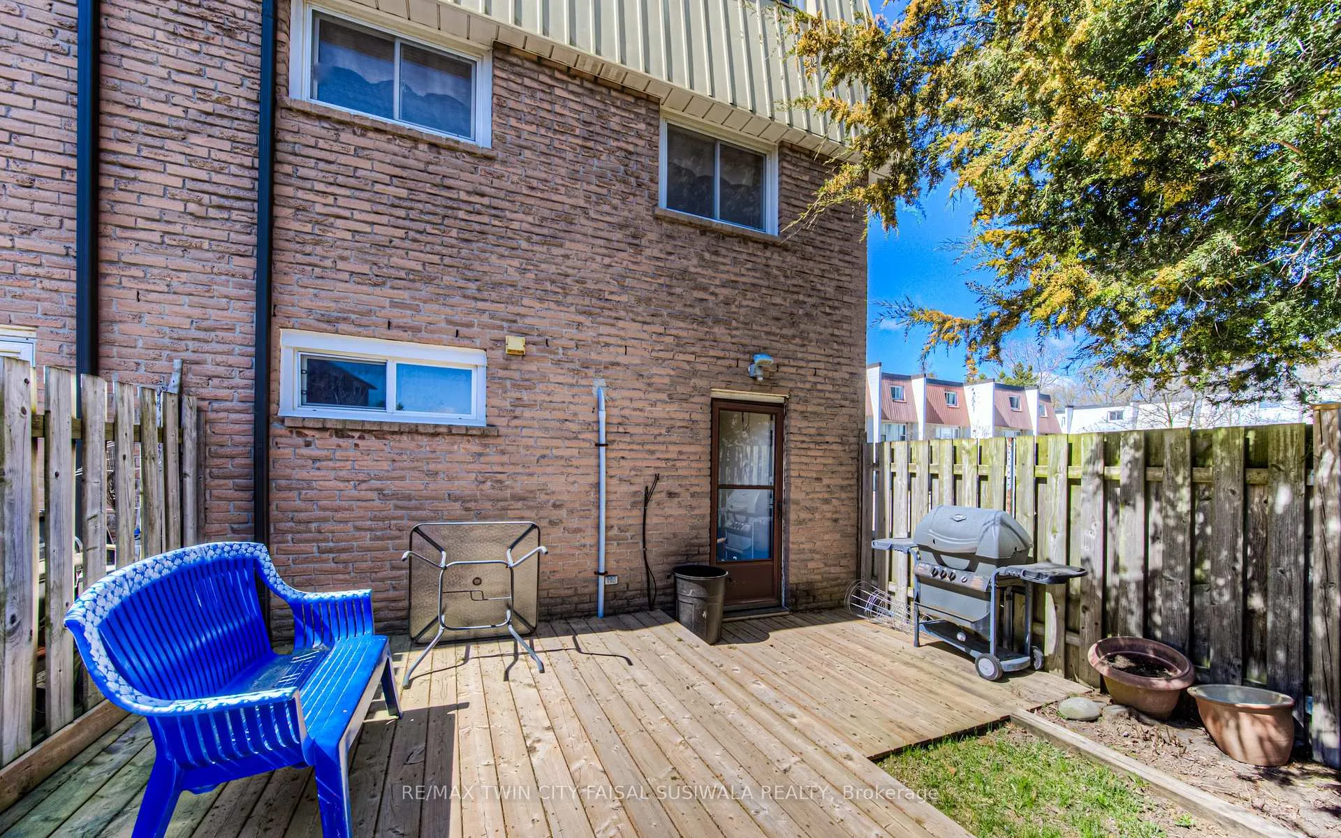 Photo 3 of Unit 6, 70 Morgan Avenue, Kitchener — HOMEH
