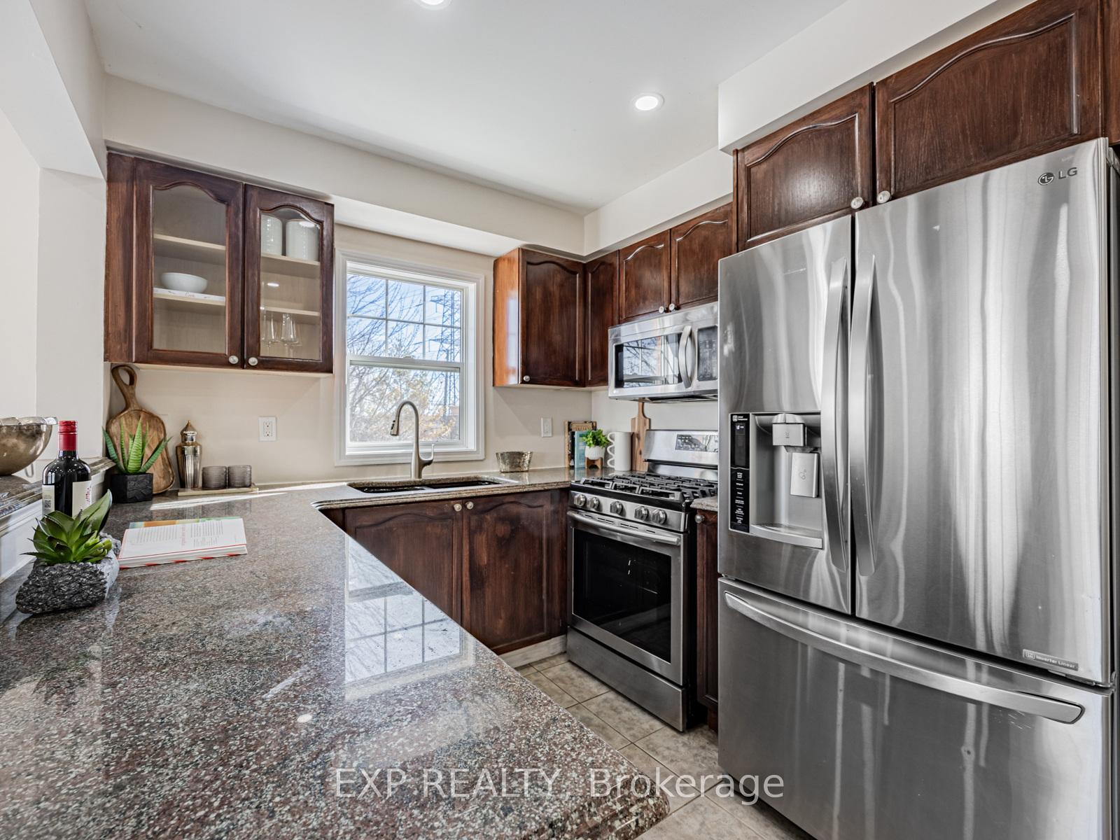 Photo 11 of 67 Trailview Terrace, Scarborough, Rouge — HOMEH