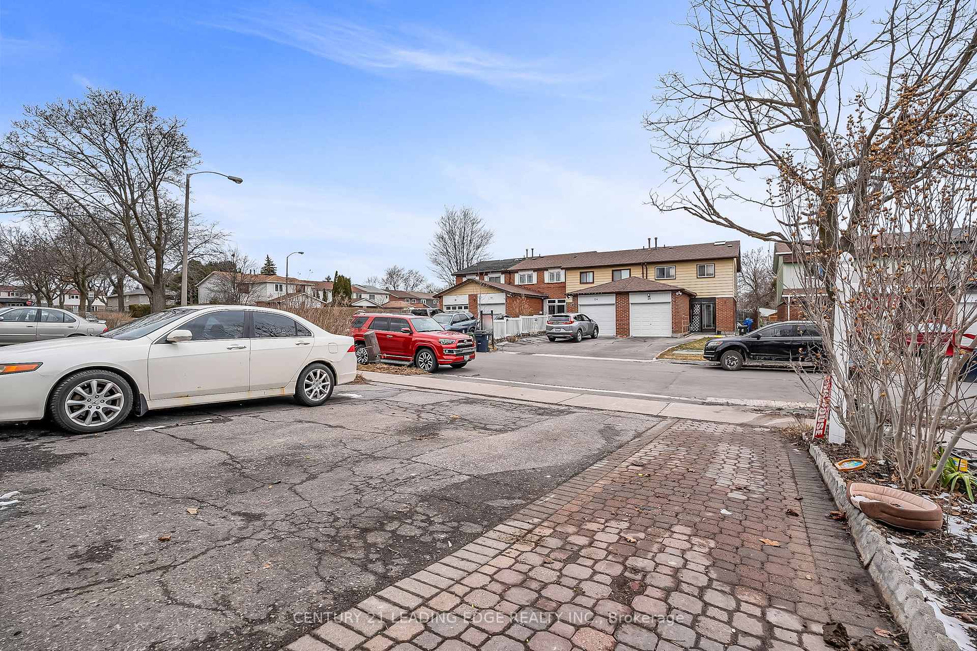 Photo 2 of 27 Bradstone Square, Scarborough, Malvern — HOMEH