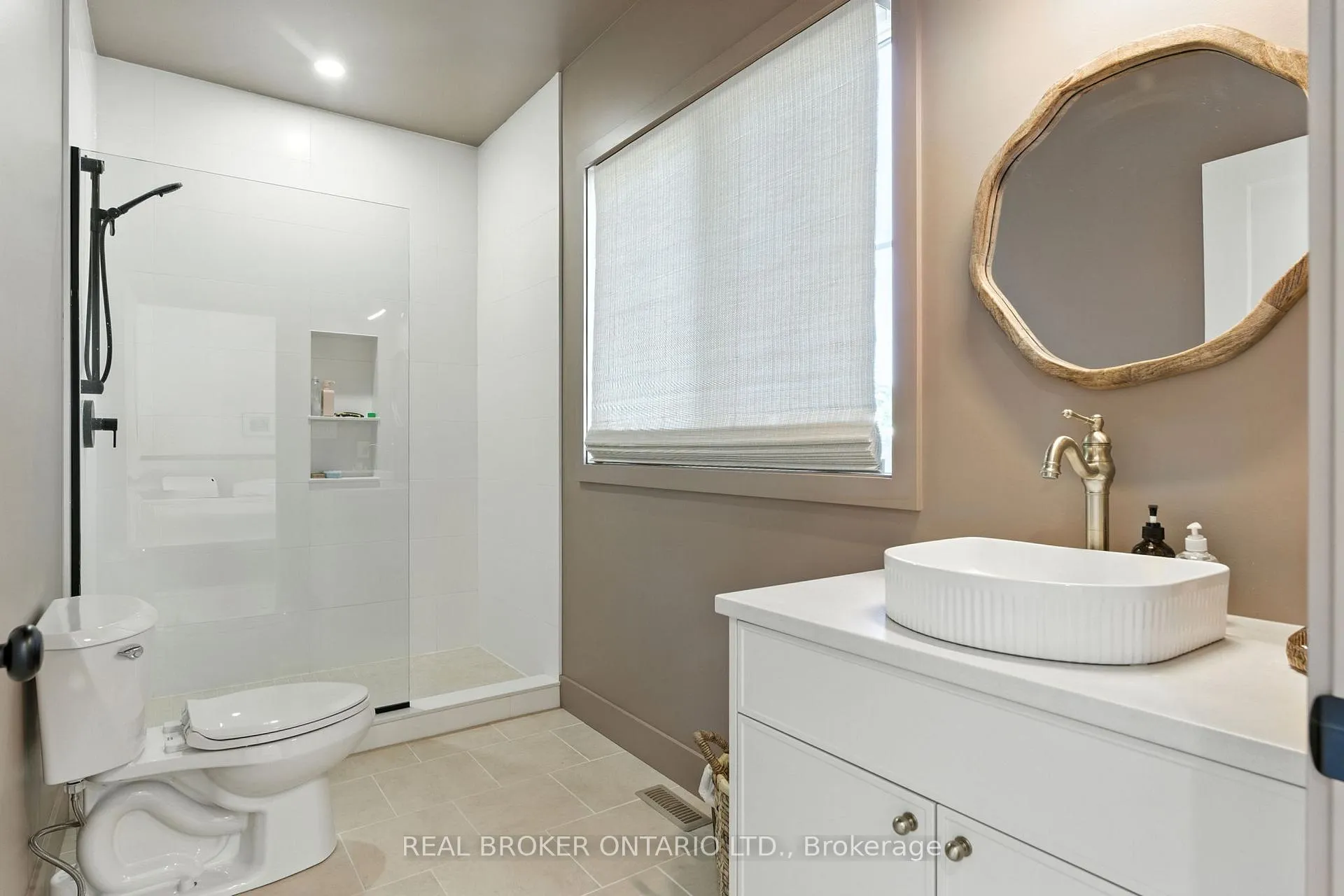 Photo 28 of 13 Linden Street, Aylmer — HOMEH