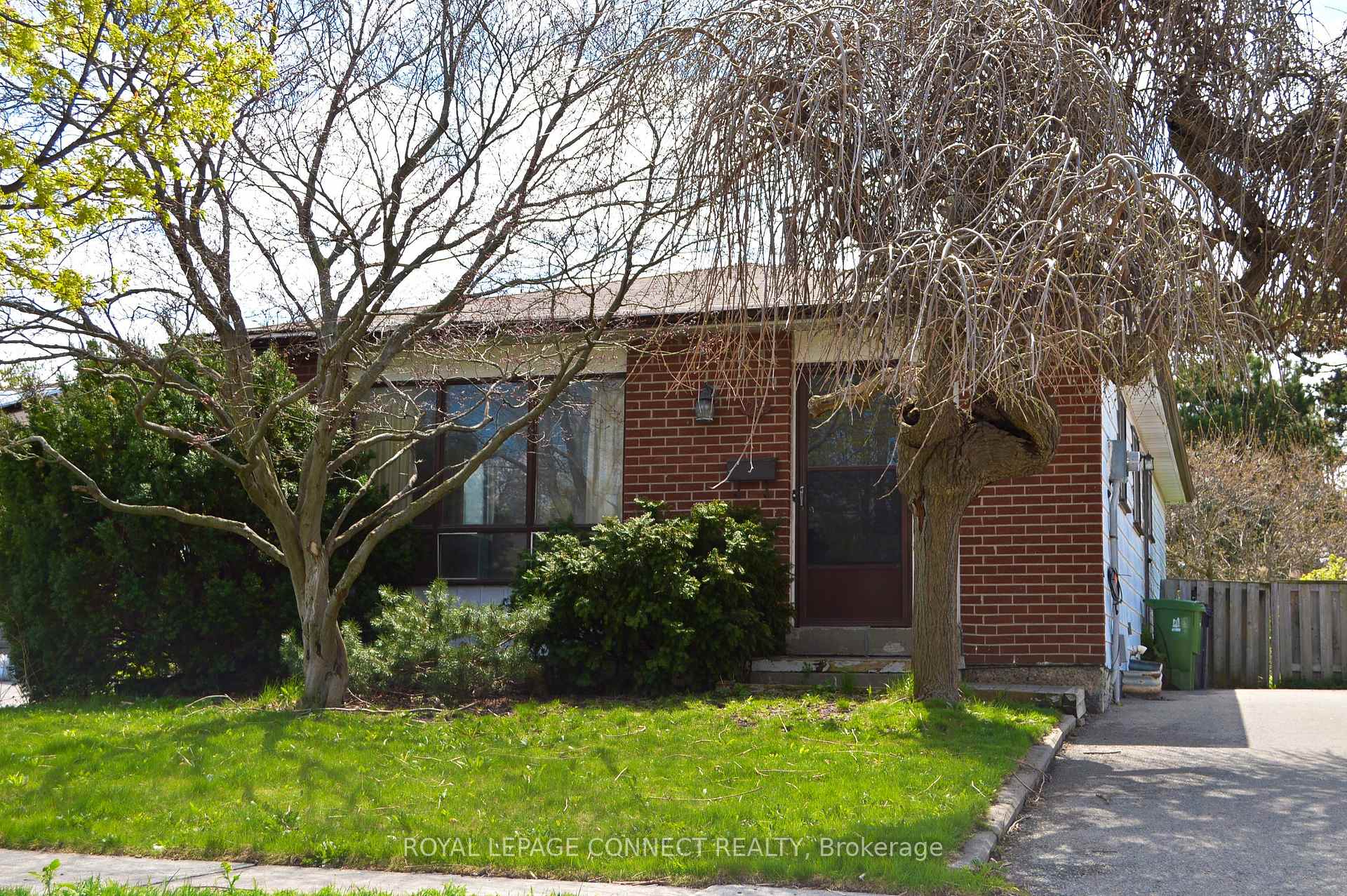 Front of 24 Blackwater Crescent