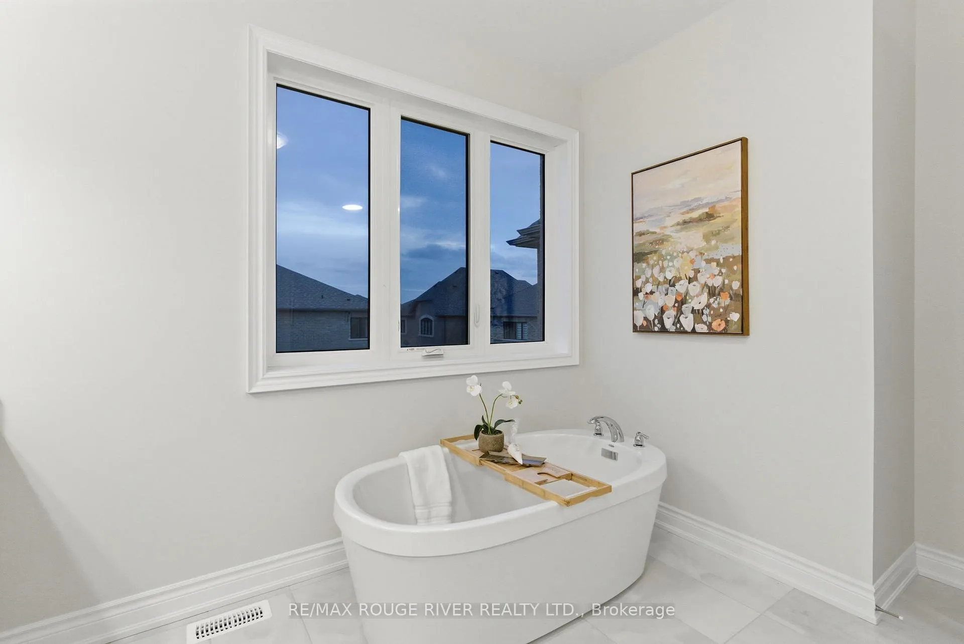 Photo 30 of 15 Brabin Circle, Whitby, Rural Whitby — HOMEH