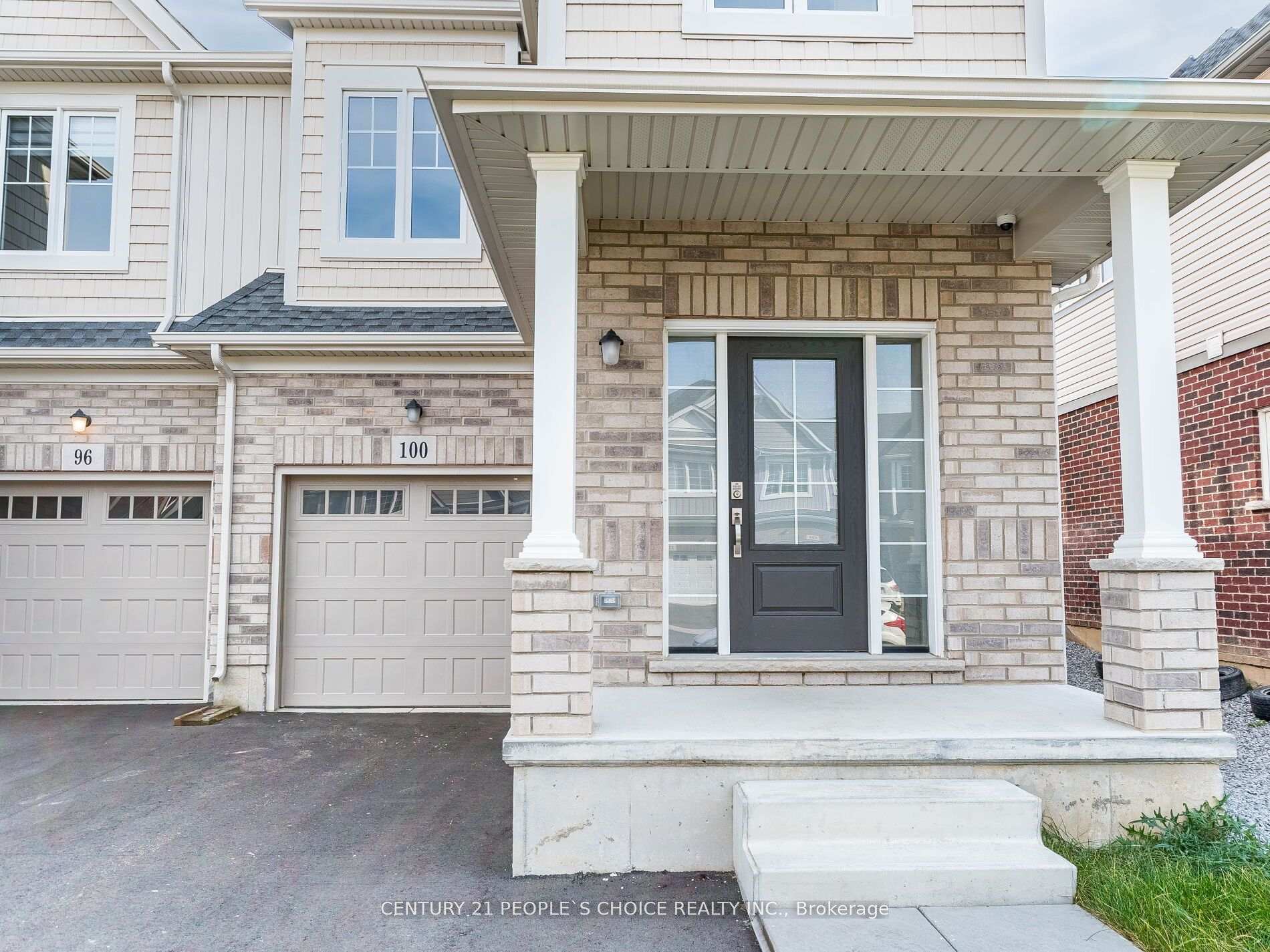 Photo 2 of 100 Bur Oak Drive, Thorold, Confederation Heights — HOMEH