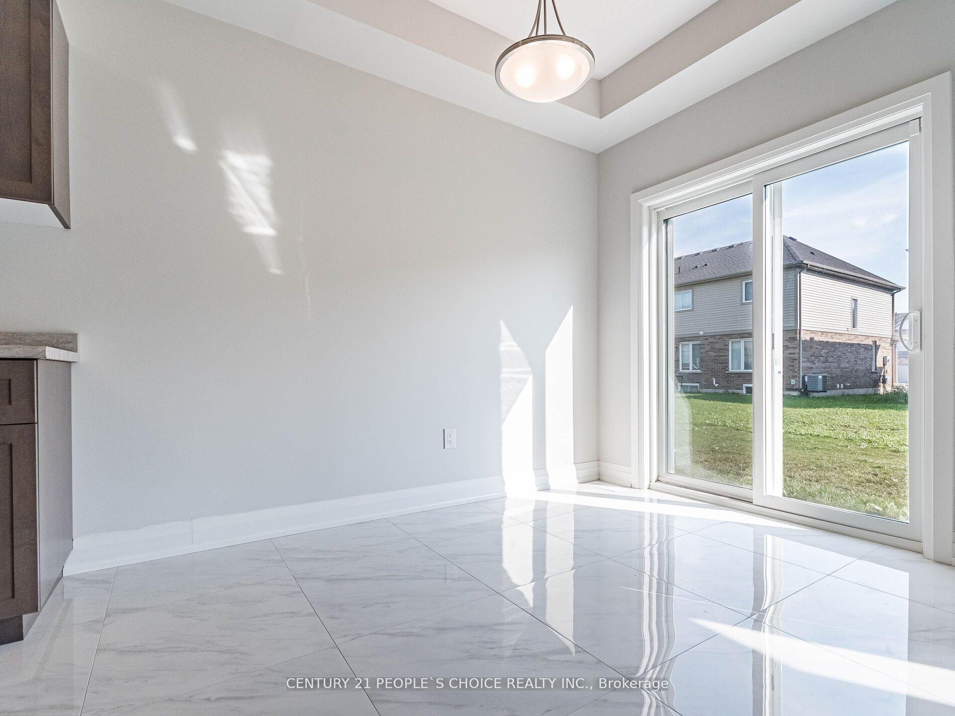 Photo 22 of 100 Bur Oak Drive, Thorold, Confederation Heights — HOMEH