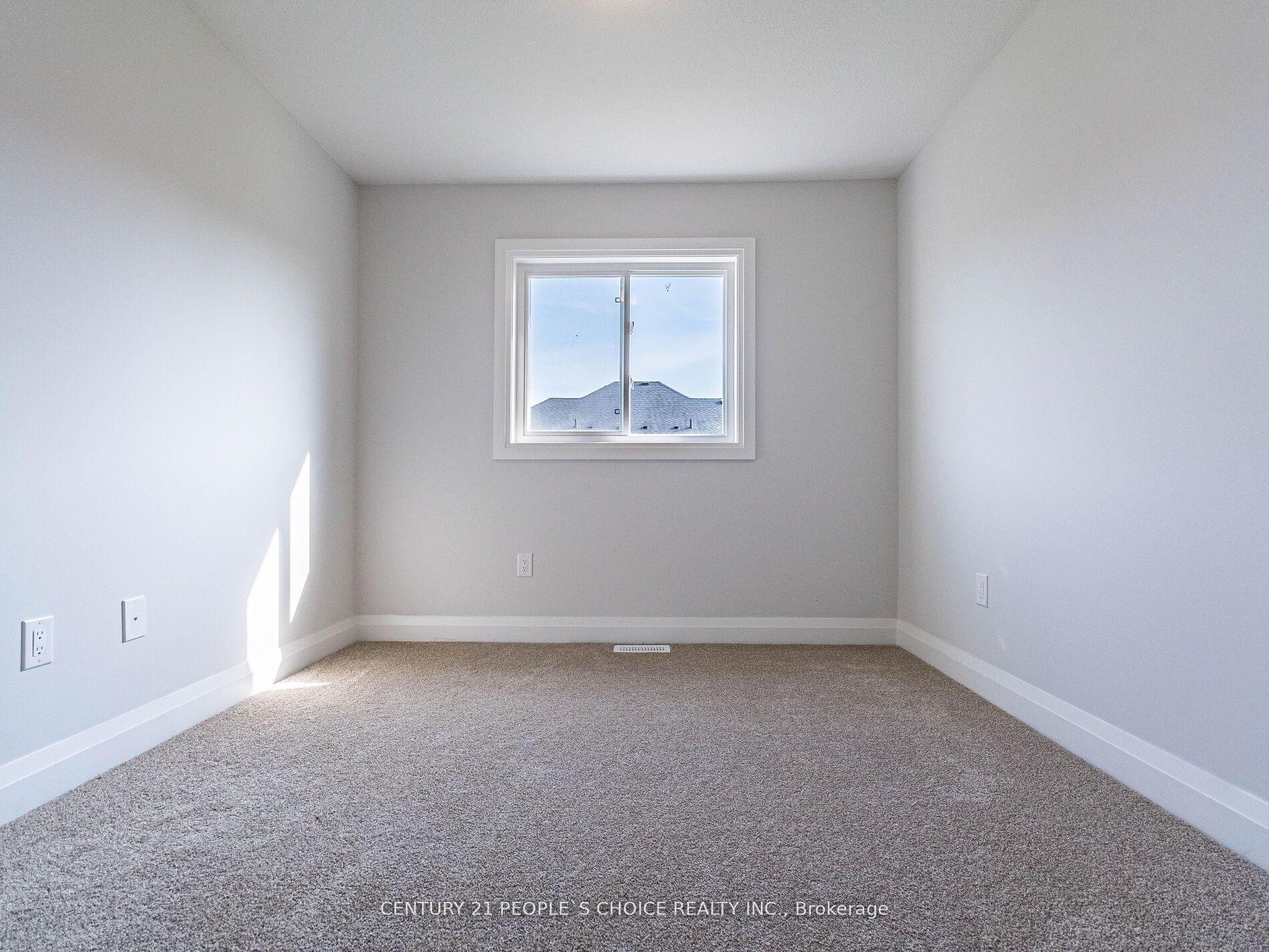Photo 33 of 100 Bur Oak Drive, Thorold, Confederation Heights — HOMEH