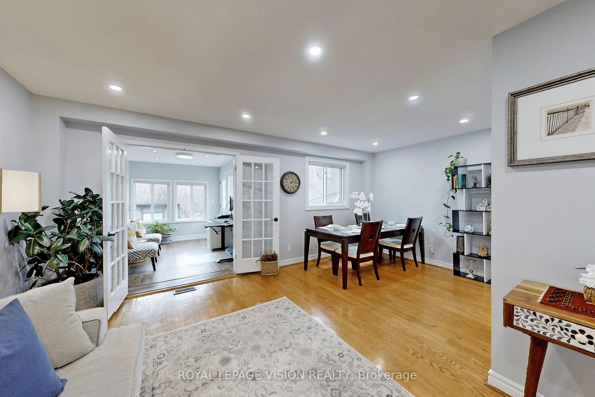 Photo 5 of 196 Generation Boulevard, Scarborough, Rouge — HOMEH