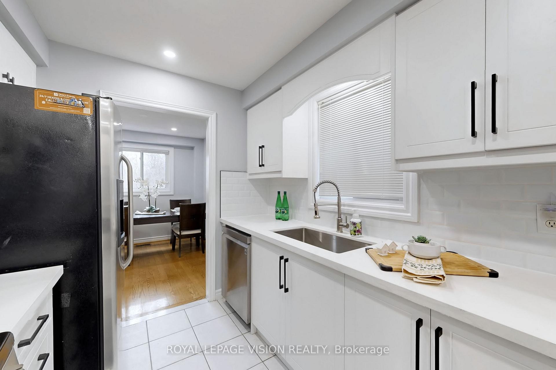 Photo 12 of 196 Generation Boulevard, Scarborough, Rouge — HOMEH