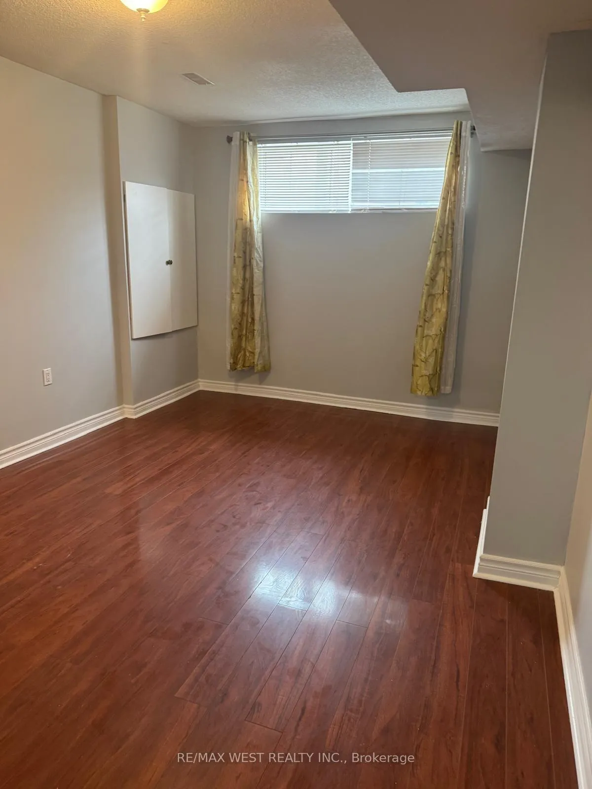 Photo 9 of Unit Bsmt, 14 Deerchase Road, Brampton, Brampton East — HOMEH