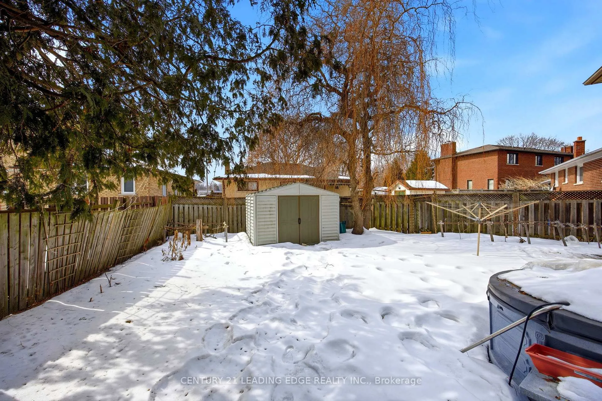 Photo 29 of 532 Park Road N, Oshawa, McLaughlin — HOMEH