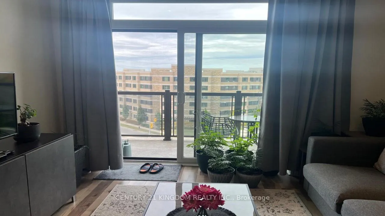 Photo 9 of Unit 727, 7325 Markham Road, Markham, Cedarwood — HOMEH