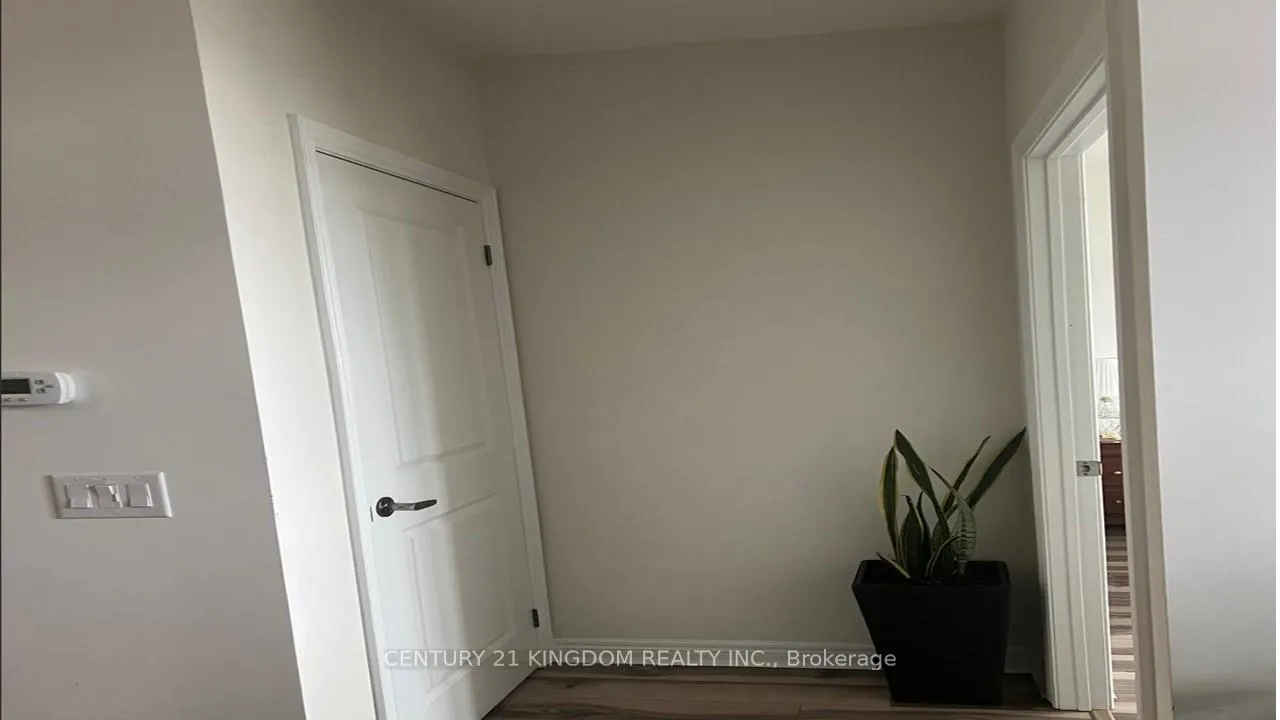 Photo 19 of Unit 727, 7325 Markham Road, Markham, Cedarwood — HOMEH