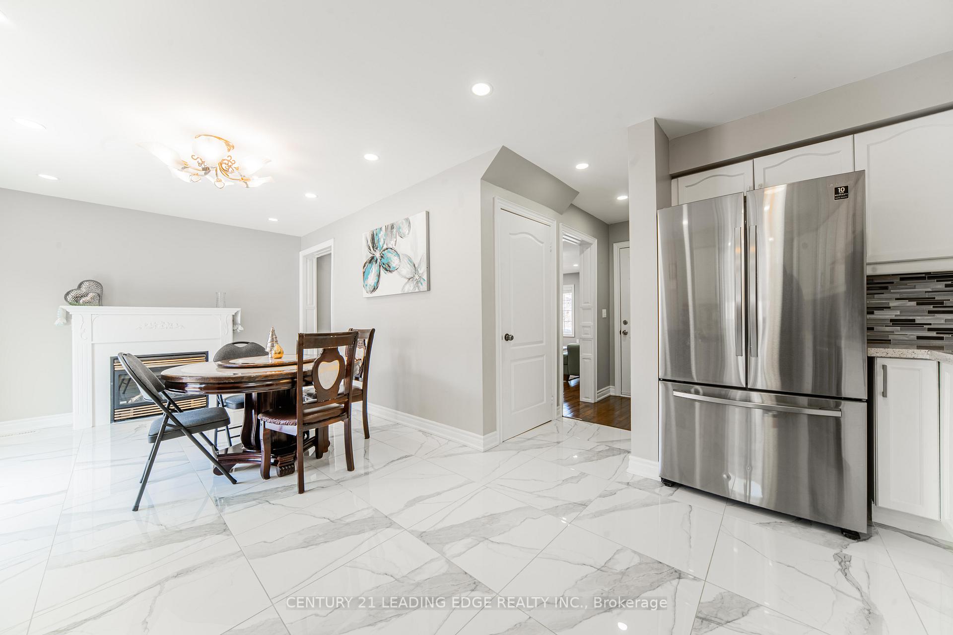 Photo 37 of 628 Staines Road, Scarborough, Rouge — HOMEH