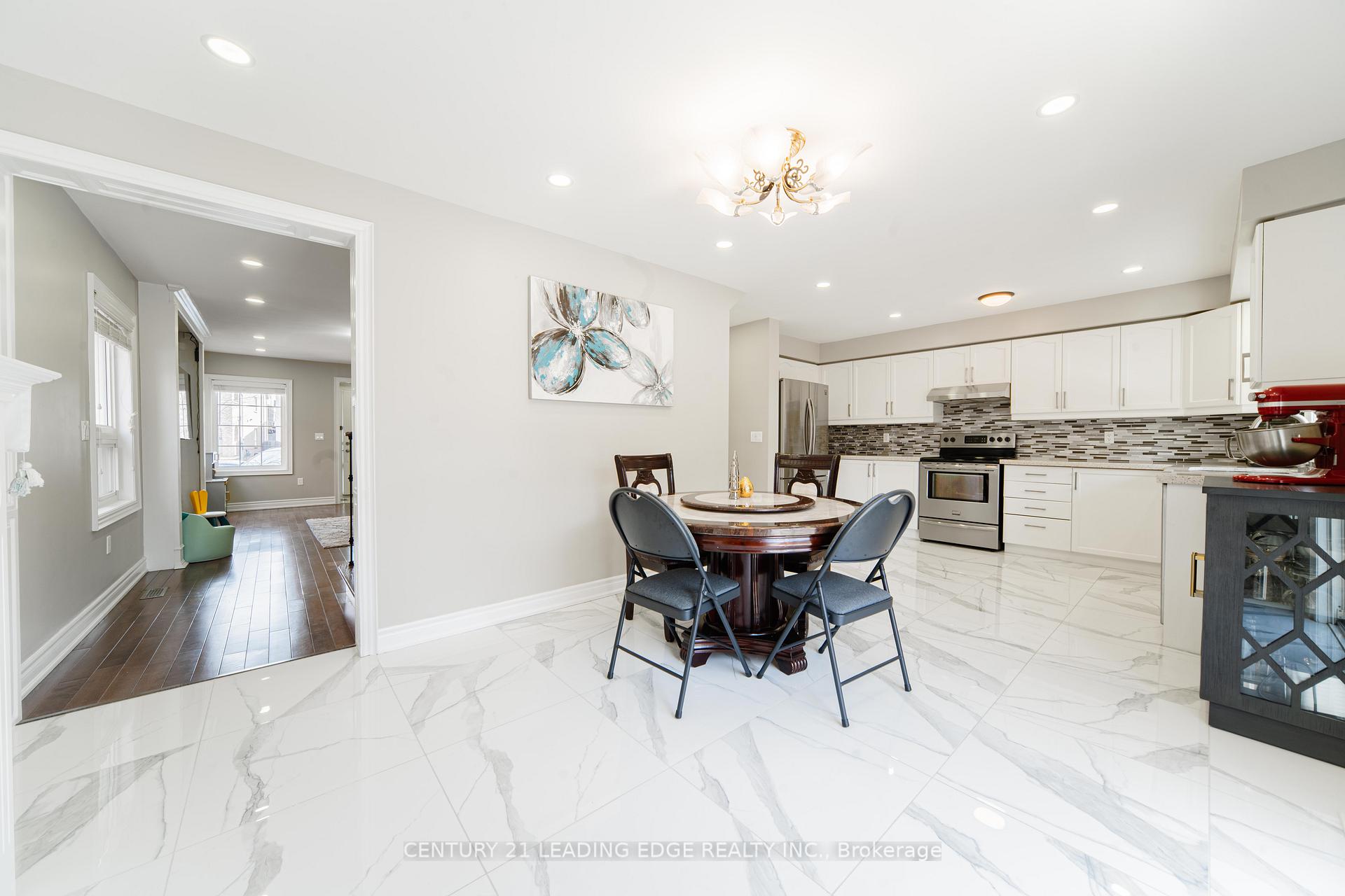 Photo 39 of 628 Staines Road, Scarborough, Rouge — HOMEH