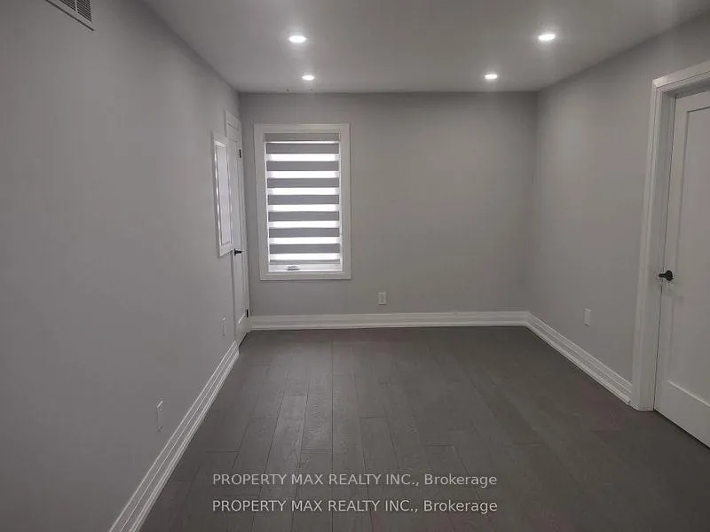 Photo 5 of Unit UNIT 2 (2nd floor), 14 Burton Street, Belleville, Belleville Ward — HOMEH