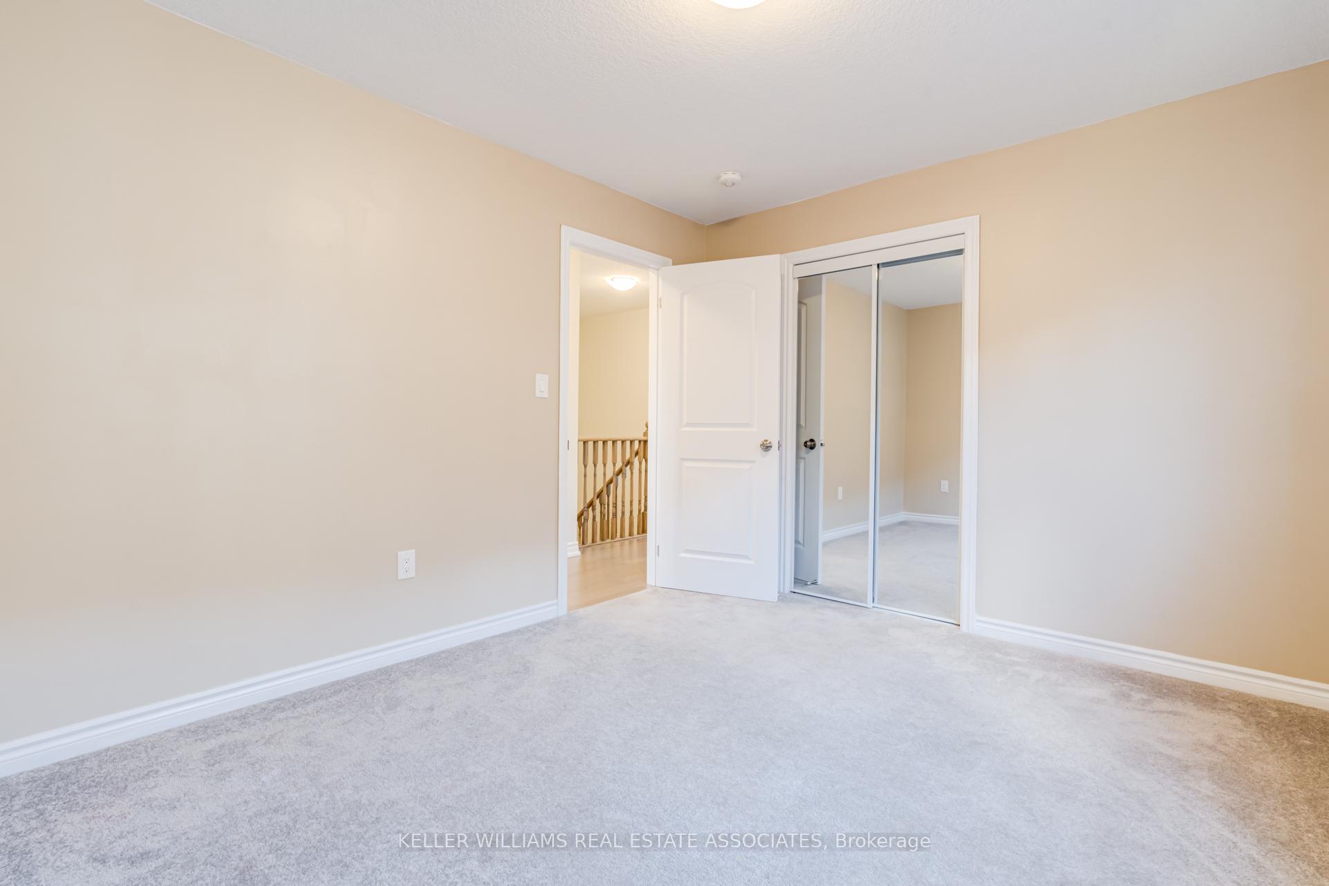 Photo 15 of 86 Esther Crescent, Thorold, Hurricane/Merrittville — HOMEH