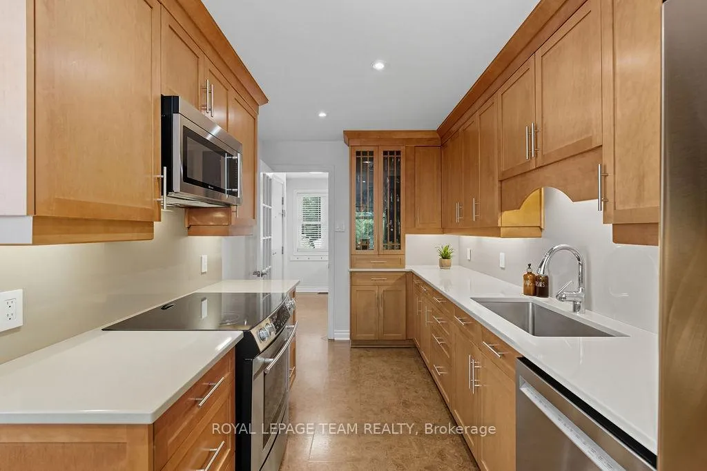 Photo 41 of 1548 Caledon Street, Ottawa, Riverview Park — HOMEH