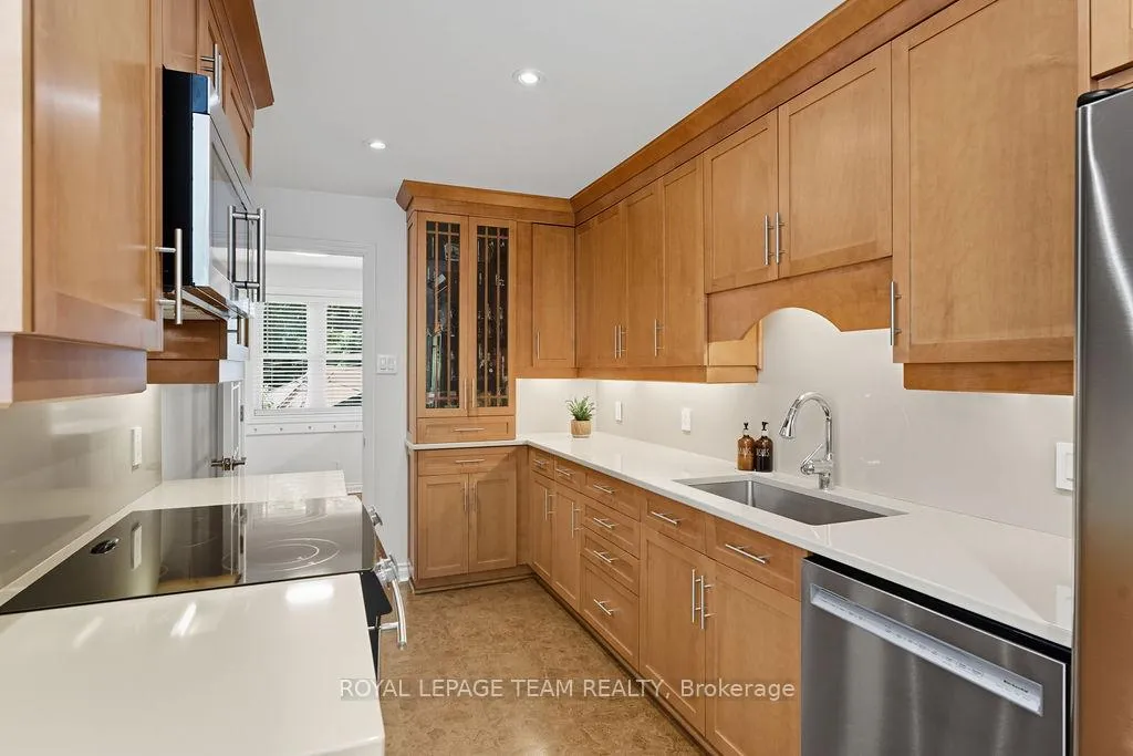 Photo 44 of 1548 Caledon Street, Ottawa, Riverview Park — HOMEH