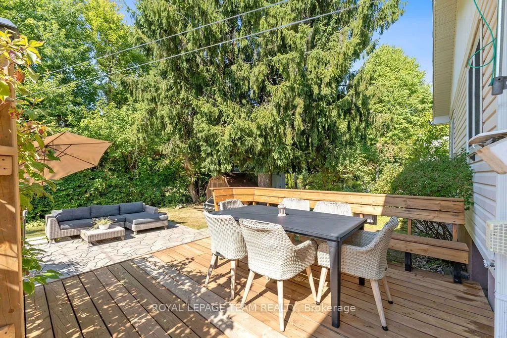 Photo 93 of 1548 Caledon Street, Ottawa, Riverview Park — HOMEH