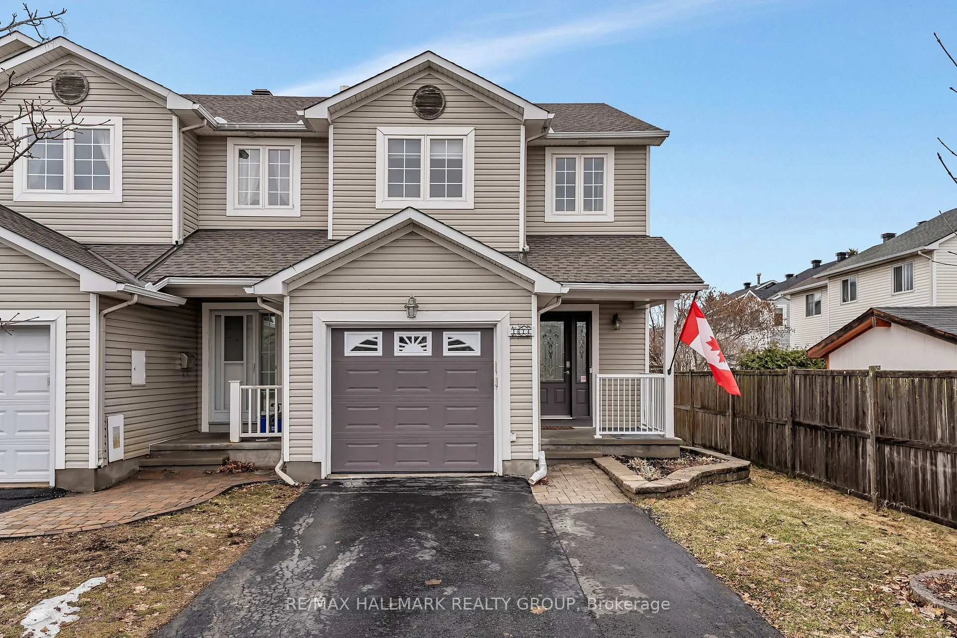 Photo 1 of 1614 Varennes Boulevard, Ottawa, Fallingbrook/Pineridge — HOMEH