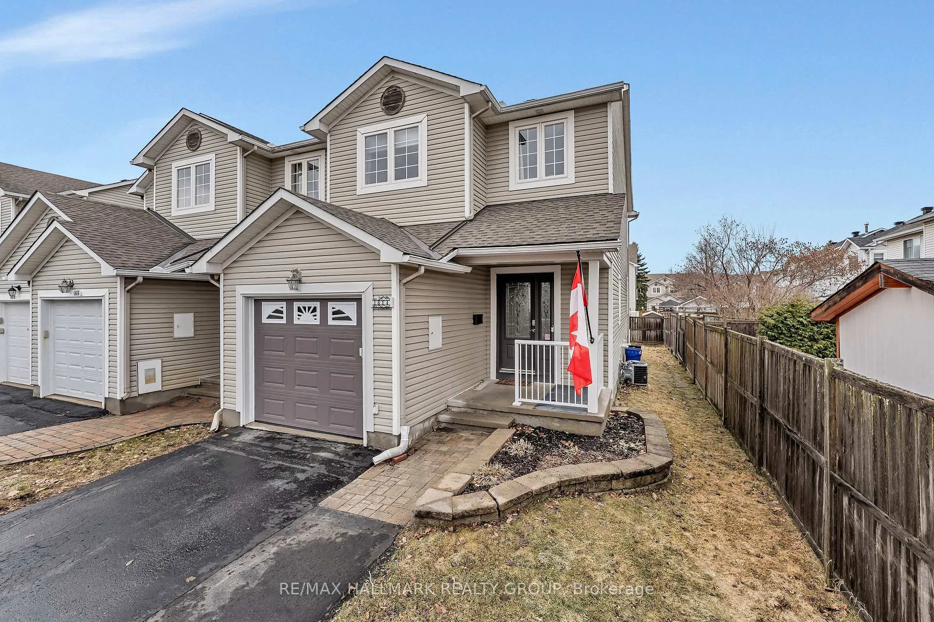 Photo 3 of 1614 Varennes Boulevard, Ottawa, Fallingbrook/Pineridge — HOMEH
