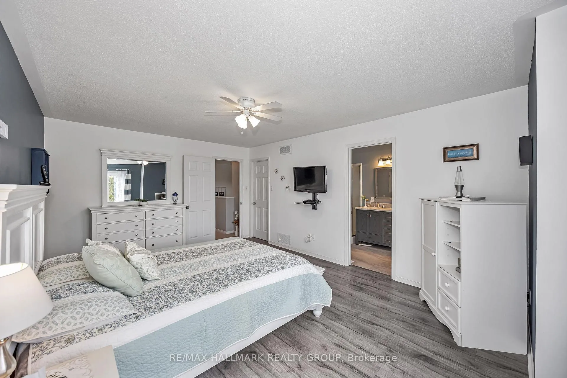 Photo 22 of 1614 Varennes Boulevard, Ottawa, Fallingbrook/Pineridge — HOMEH