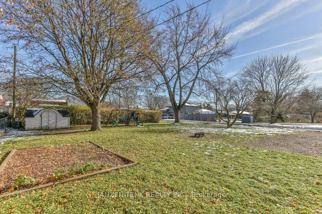 Photo 118 of 107 Fourth Avenue, Aylmer — HOMEH