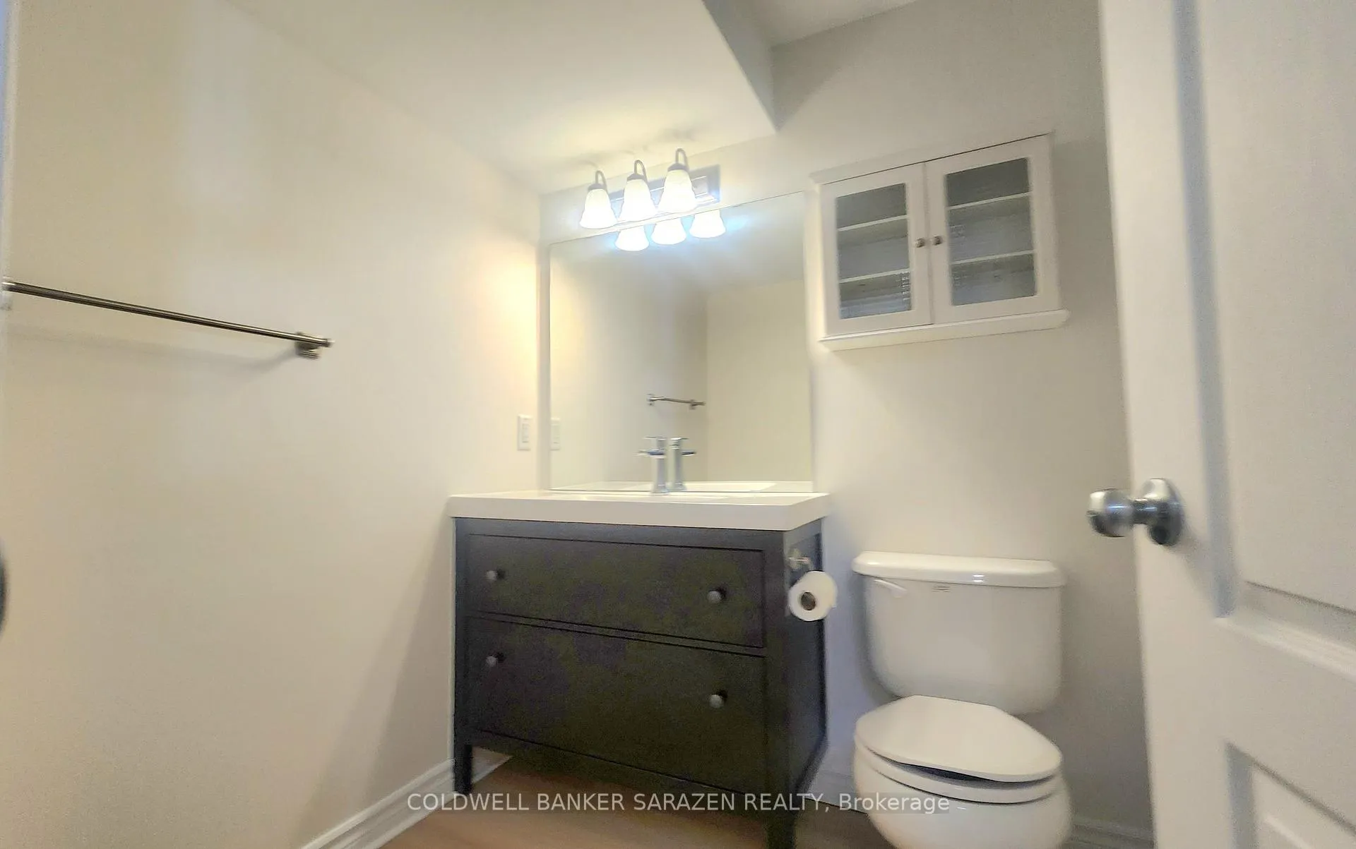 Photo 17 of Unit B, 88 Thomas Street, Arnprior — HOMEH