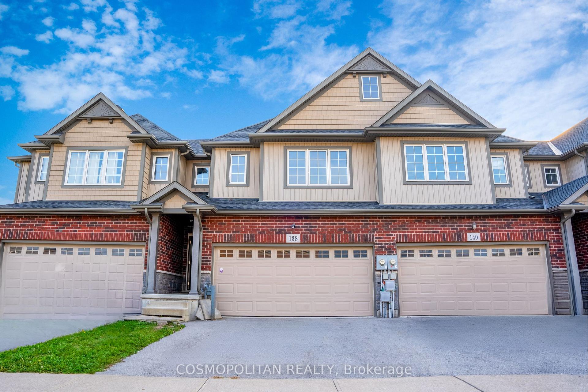 Photo 3 of 138 Winterberry Boulevard, Thorold, Confederation Heights — HOMEH