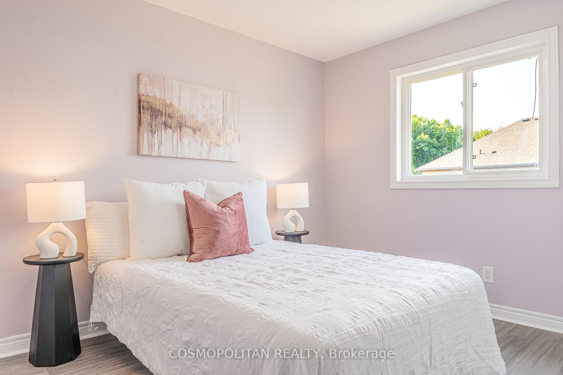 Photo 20 of 138 Winterberry Boulevard, Thorold, Confederation Heights — HOMEH