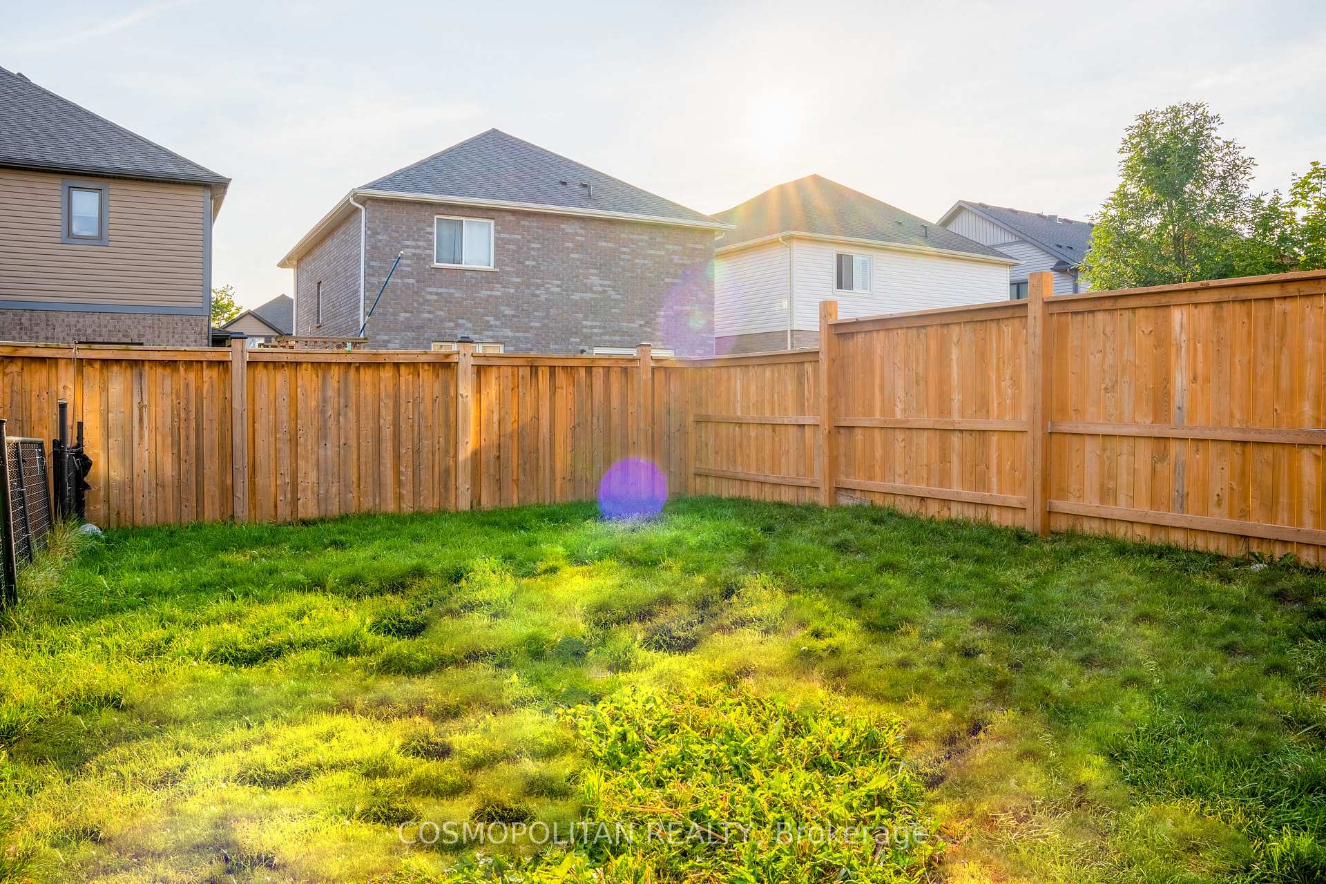 Photo 32 of 138 Winterberry Boulevard, Thorold, Confederation Heights — HOMEH
