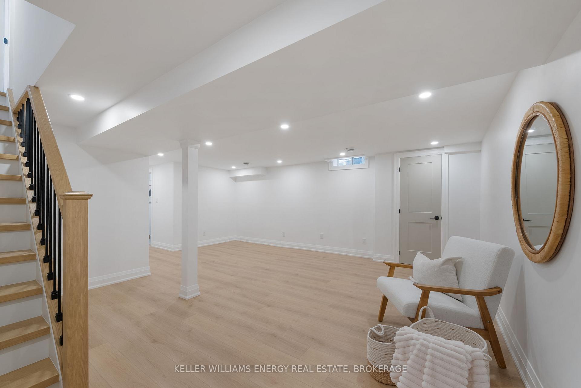 Photo 19 of 357 Burrows Hall Boulevard, Scarborough, Malvern — HOMEH