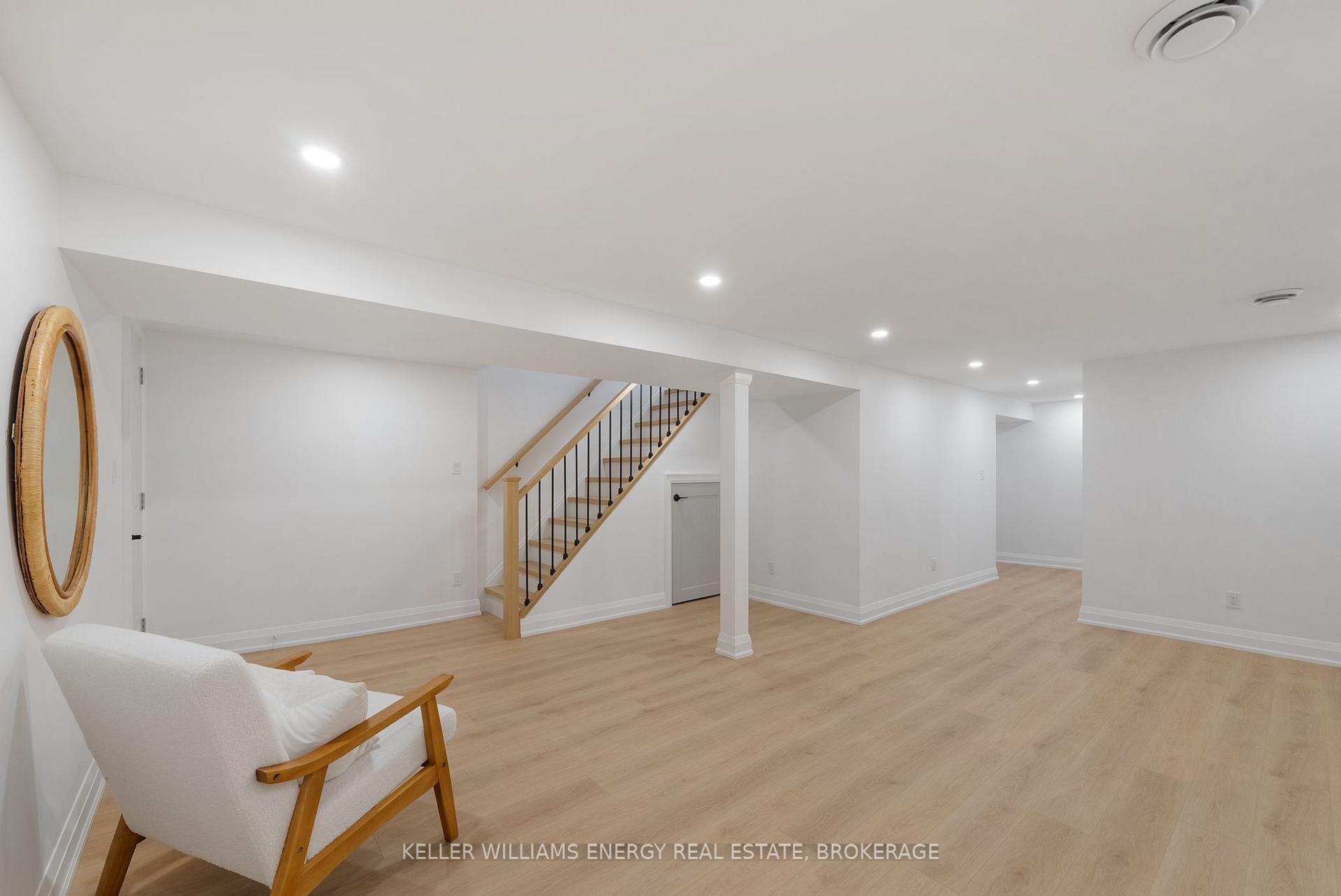 Photo 20 of 357 Burrows Hall Boulevard, Scarborough, Malvern — HOMEH