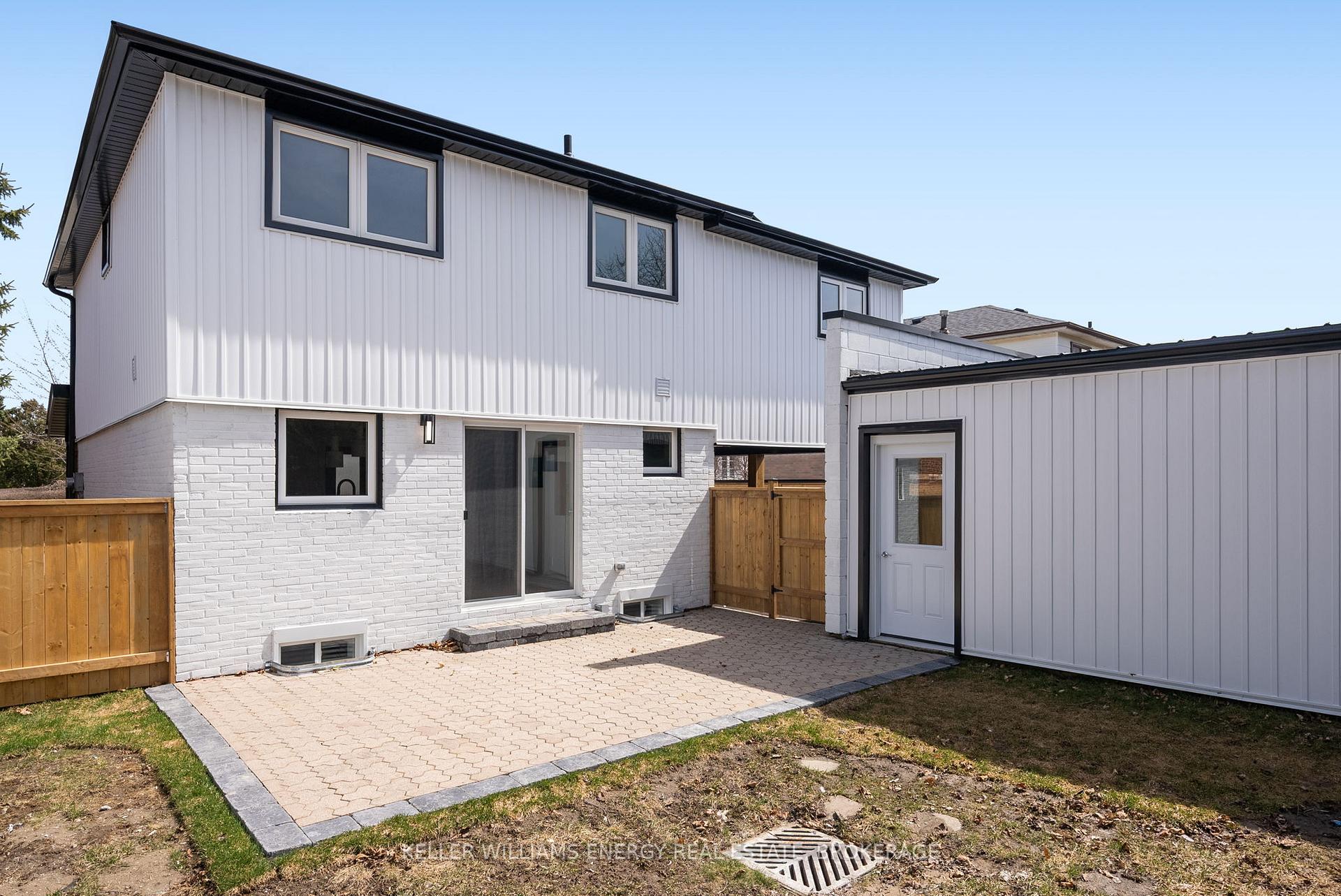 Photo 23 of 357 Burrows Hall Boulevard, Scarborough, Malvern — HOMEH