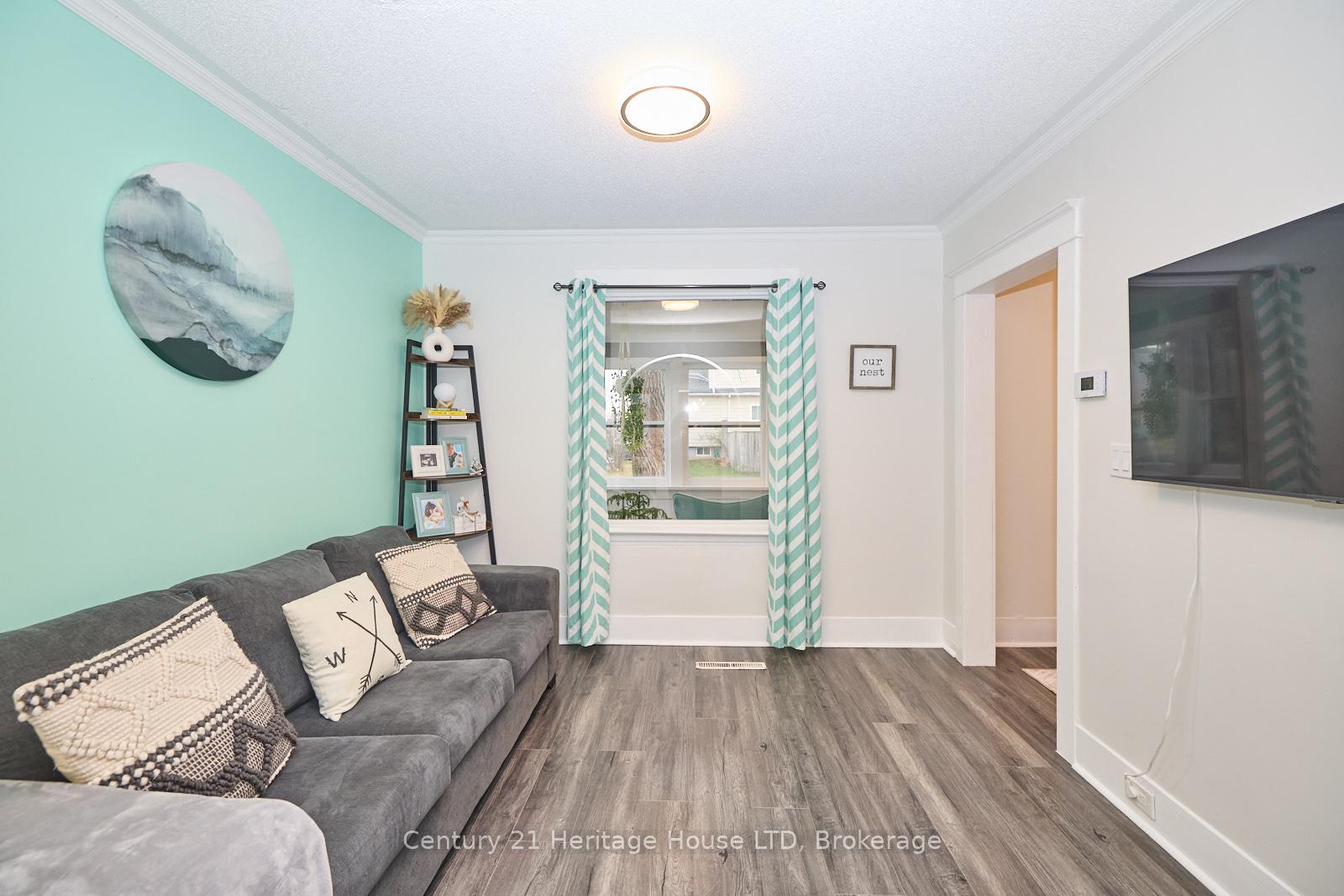 Photo 4 of 15 Colborne Street, Thorold, Thorold Downtown — HOMEH
