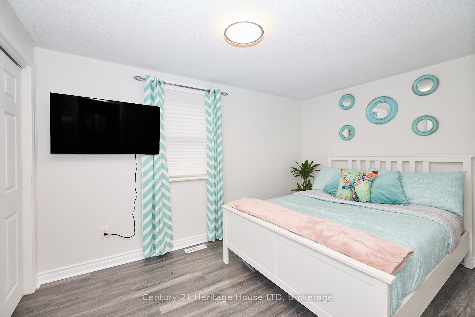 Photo 16 of 15 Colborne Street, Thorold, Thorold Downtown — HOMEH