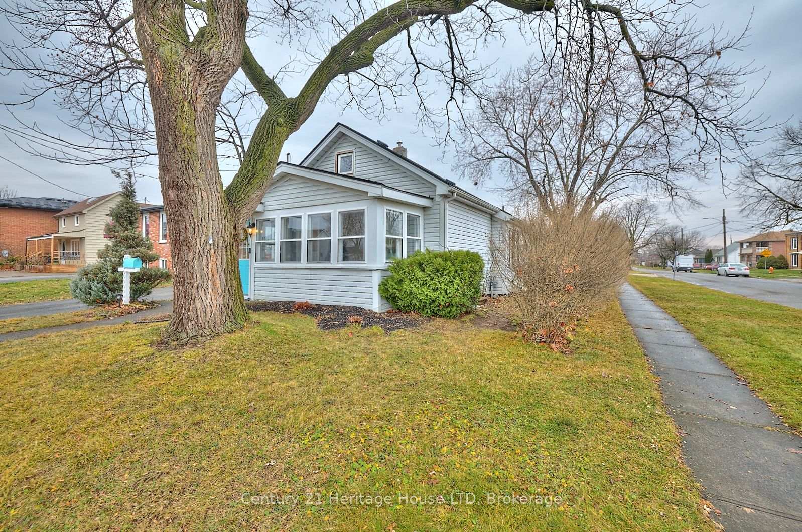 Photo 36 of 15 Colborne Street, Thorold, Thorold Downtown — HOMEH