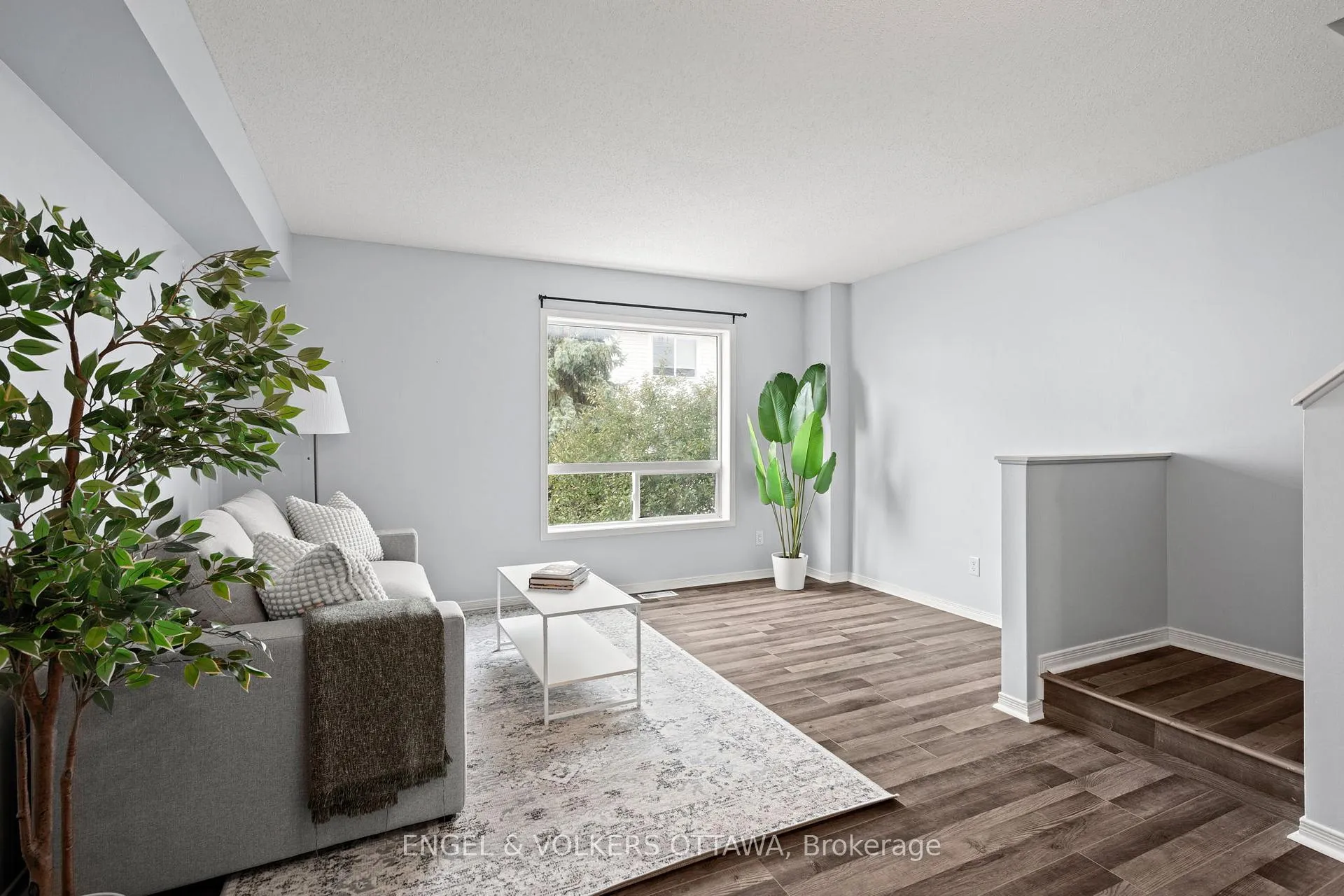 Photo 34 of 142 Wharhol Private, Ottawa, Westcliffe Estates — HOMEH