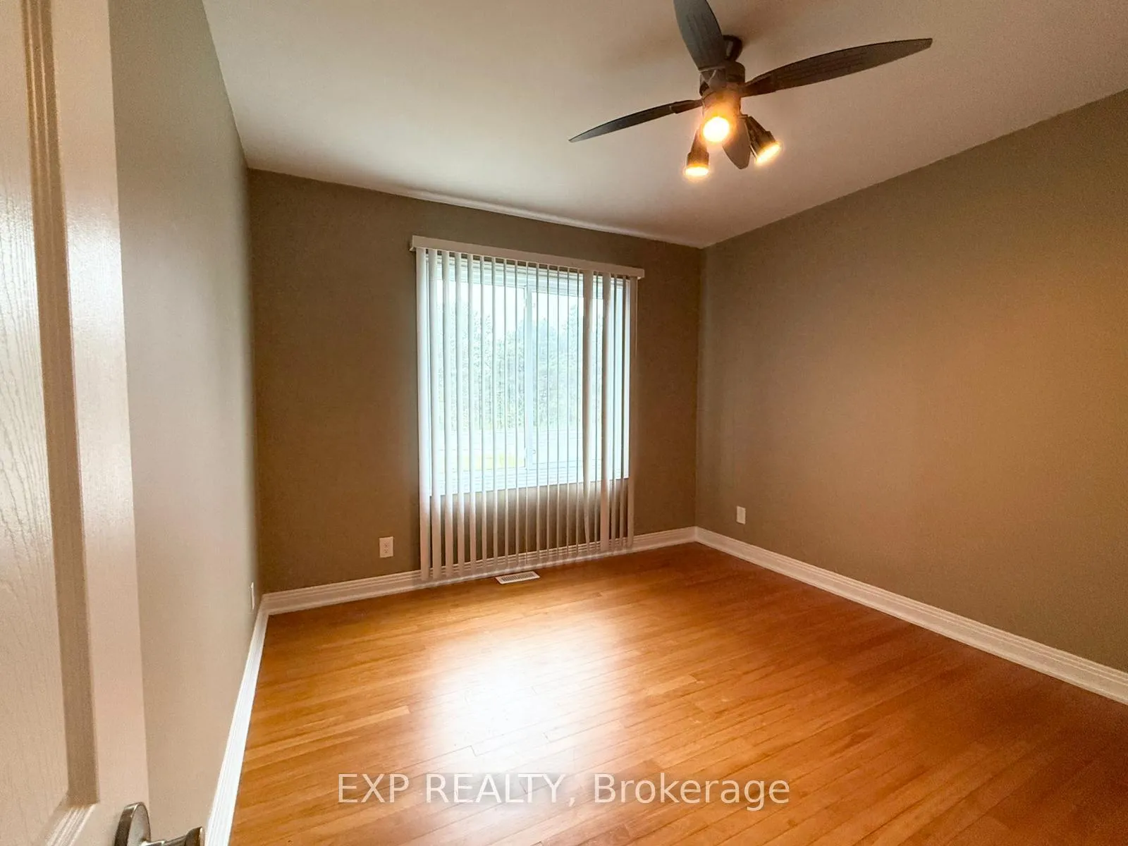 Photo 31 of Unit Unit A, 837 Blair Road, Ottawa, Cardinal Heights — HOMEH