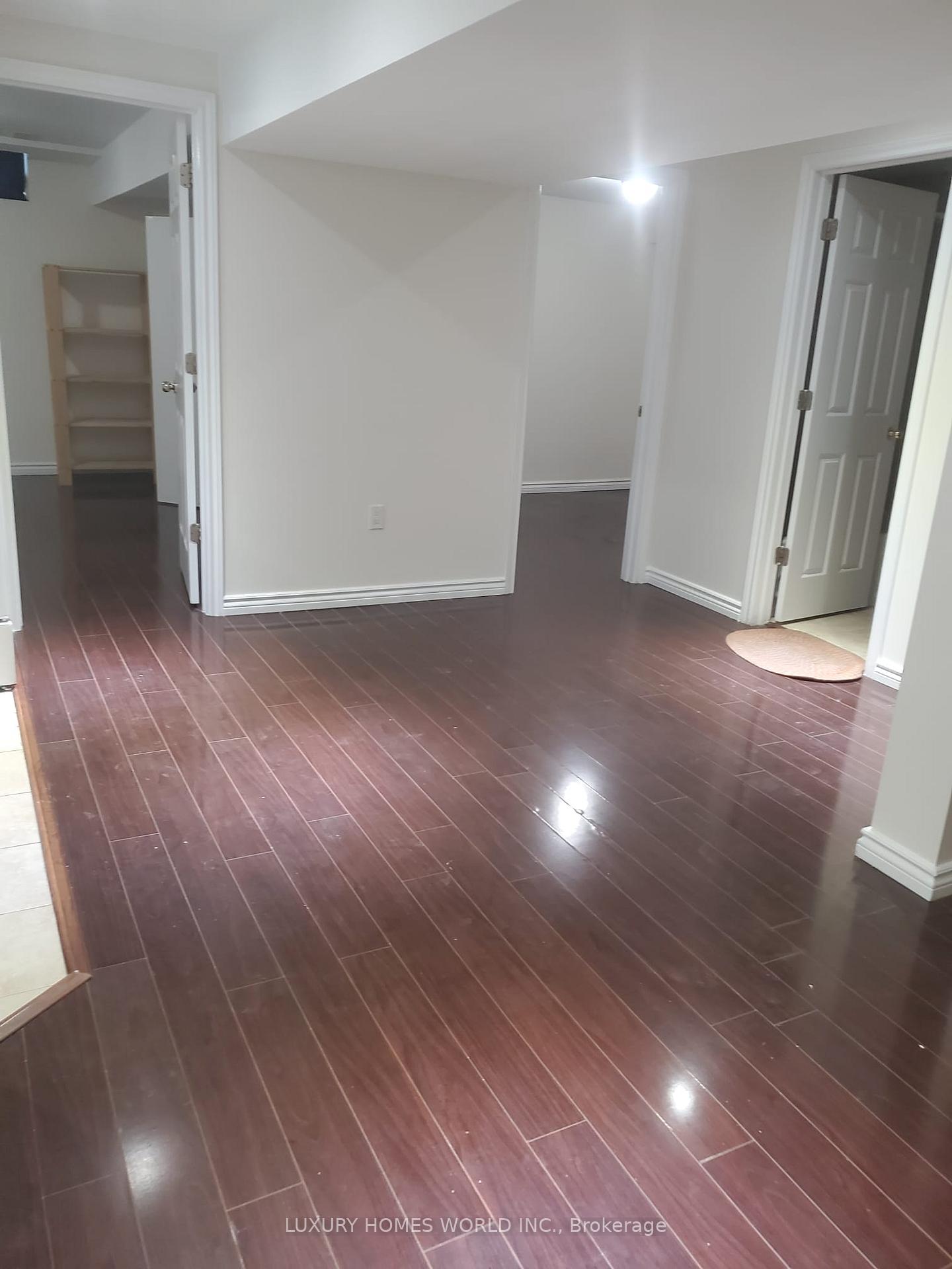 Photo 4 of 48 Glacier (Basement) Crescent, Scarborough, Rouge — HOMEH
