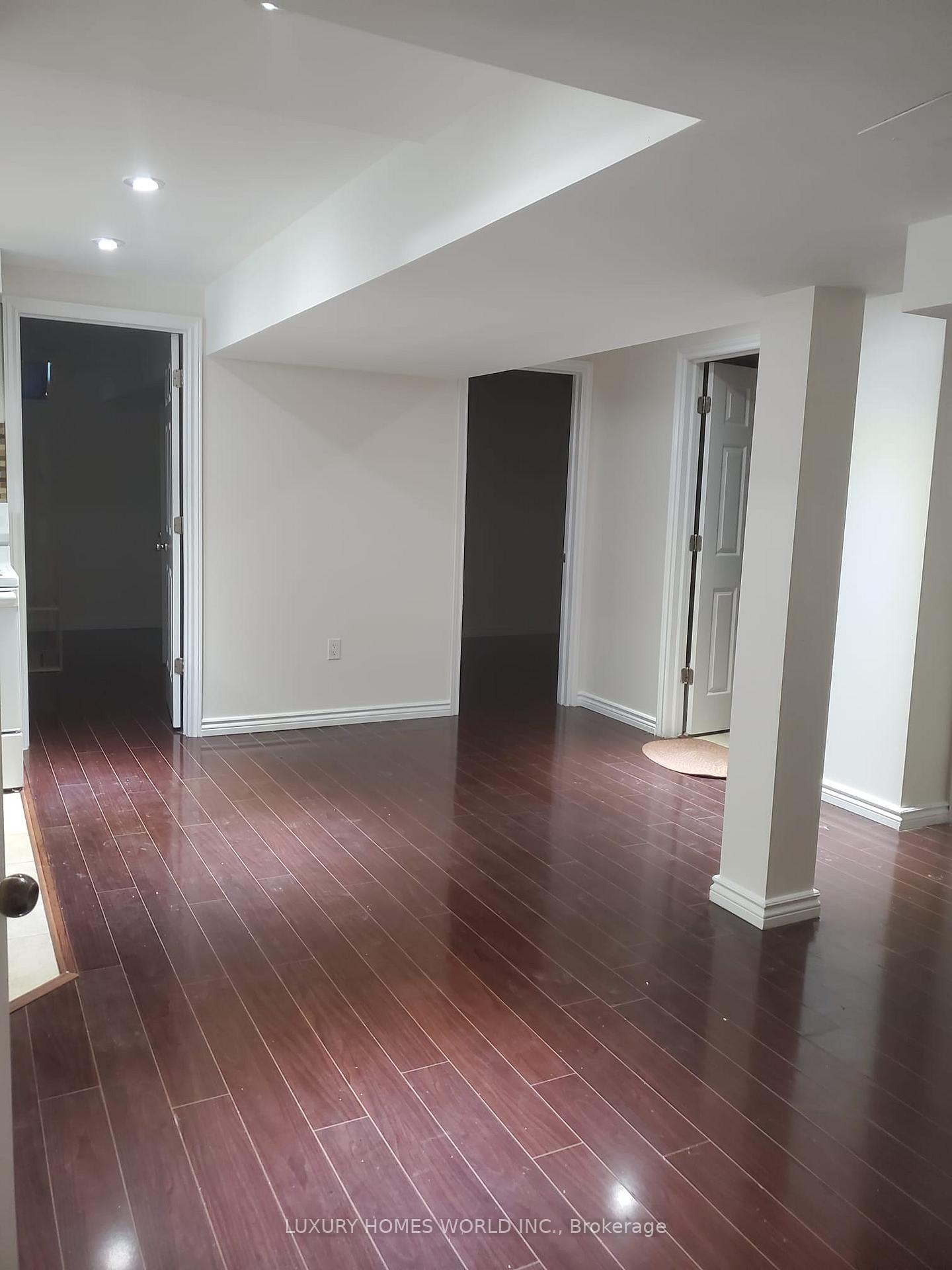 Photo 17 of 48 Glacier (Basement) Crescent, Scarborough, Rouge — HOMEH