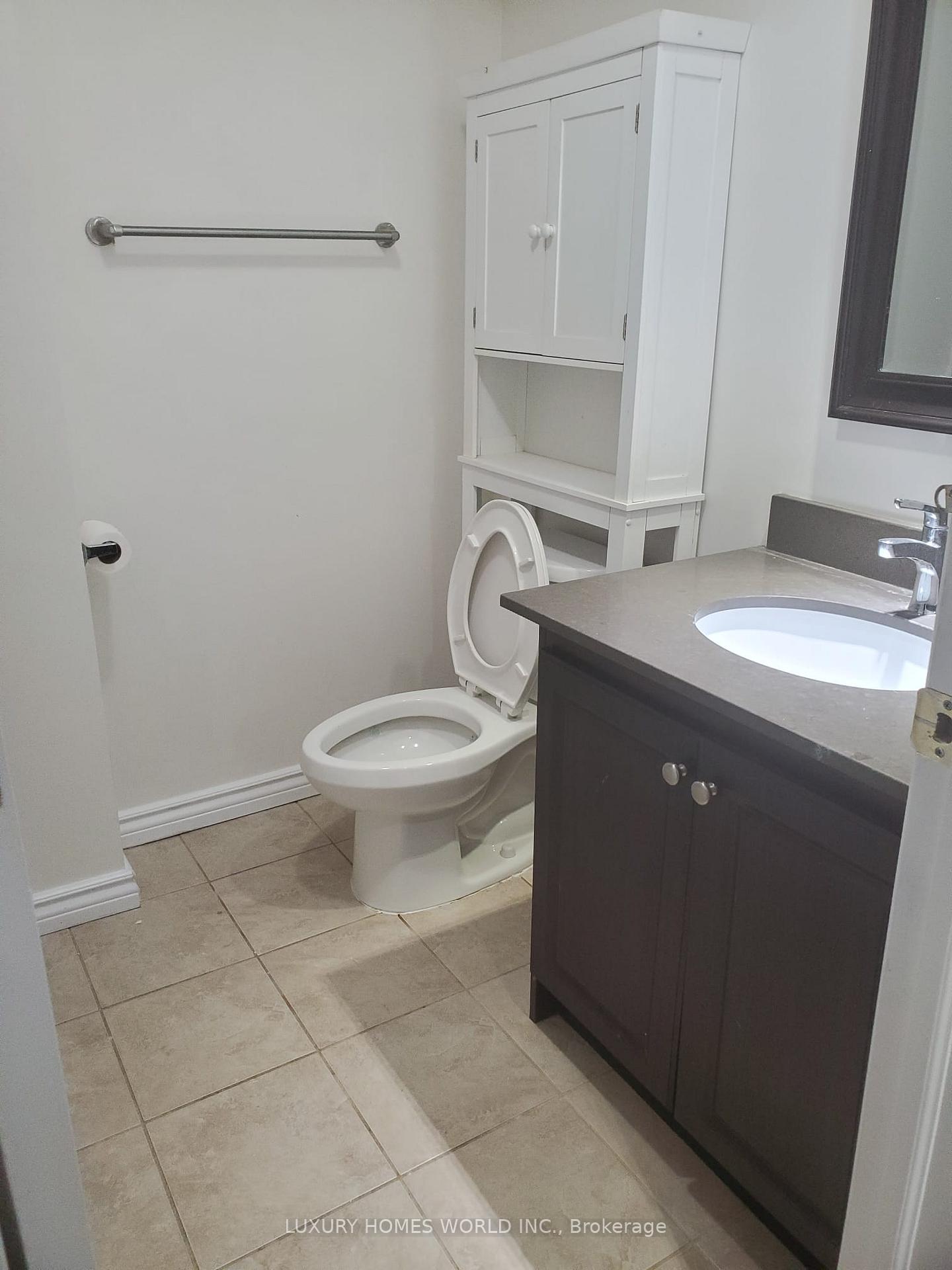 Photo 18 of 48 Glacier (Basement) Crescent, Scarborough, Rouge — HOMEH