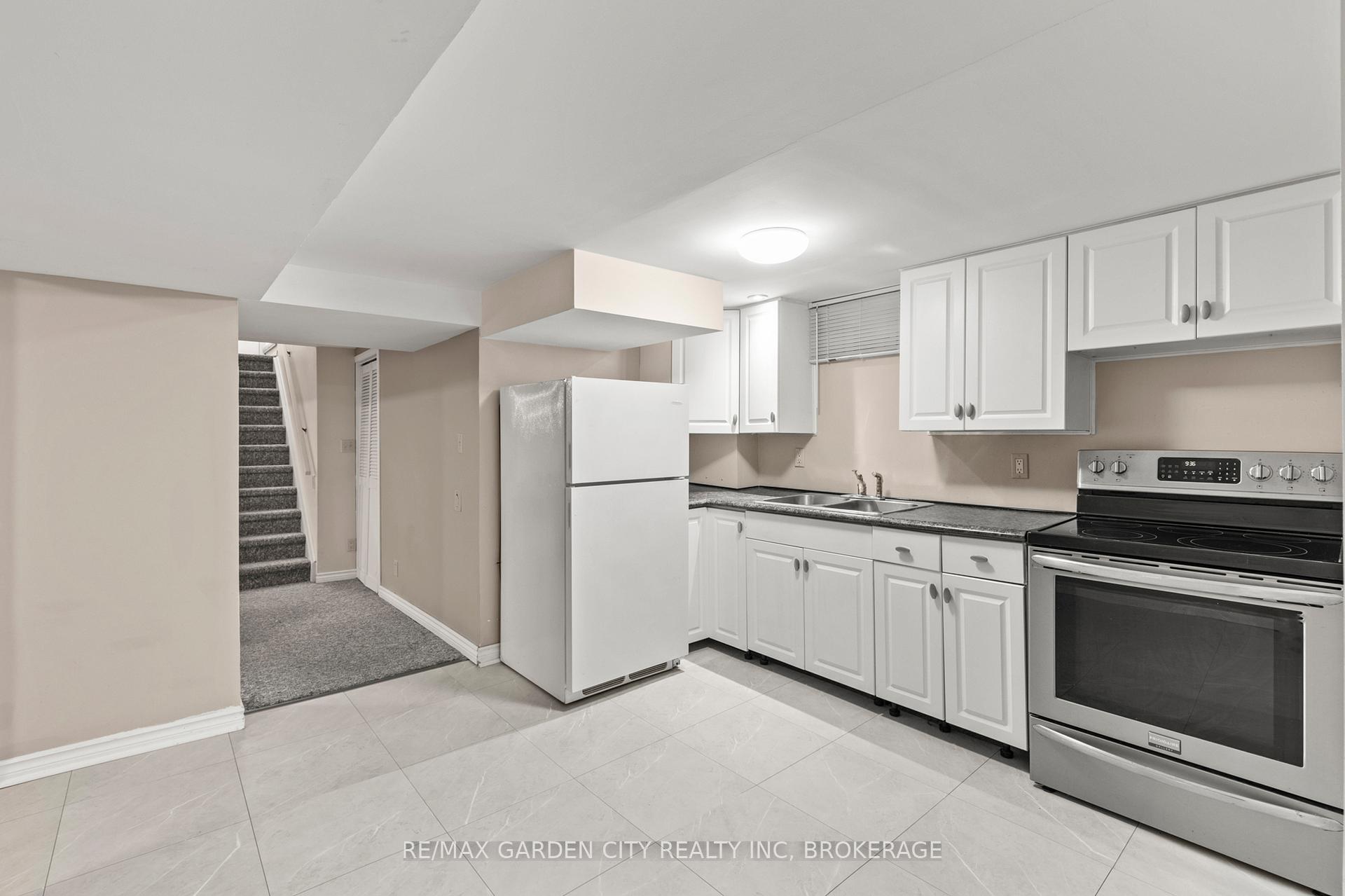 Photo 22 of 32 Manley Crescent, Thorold, Confederation Heights — HOMEH
