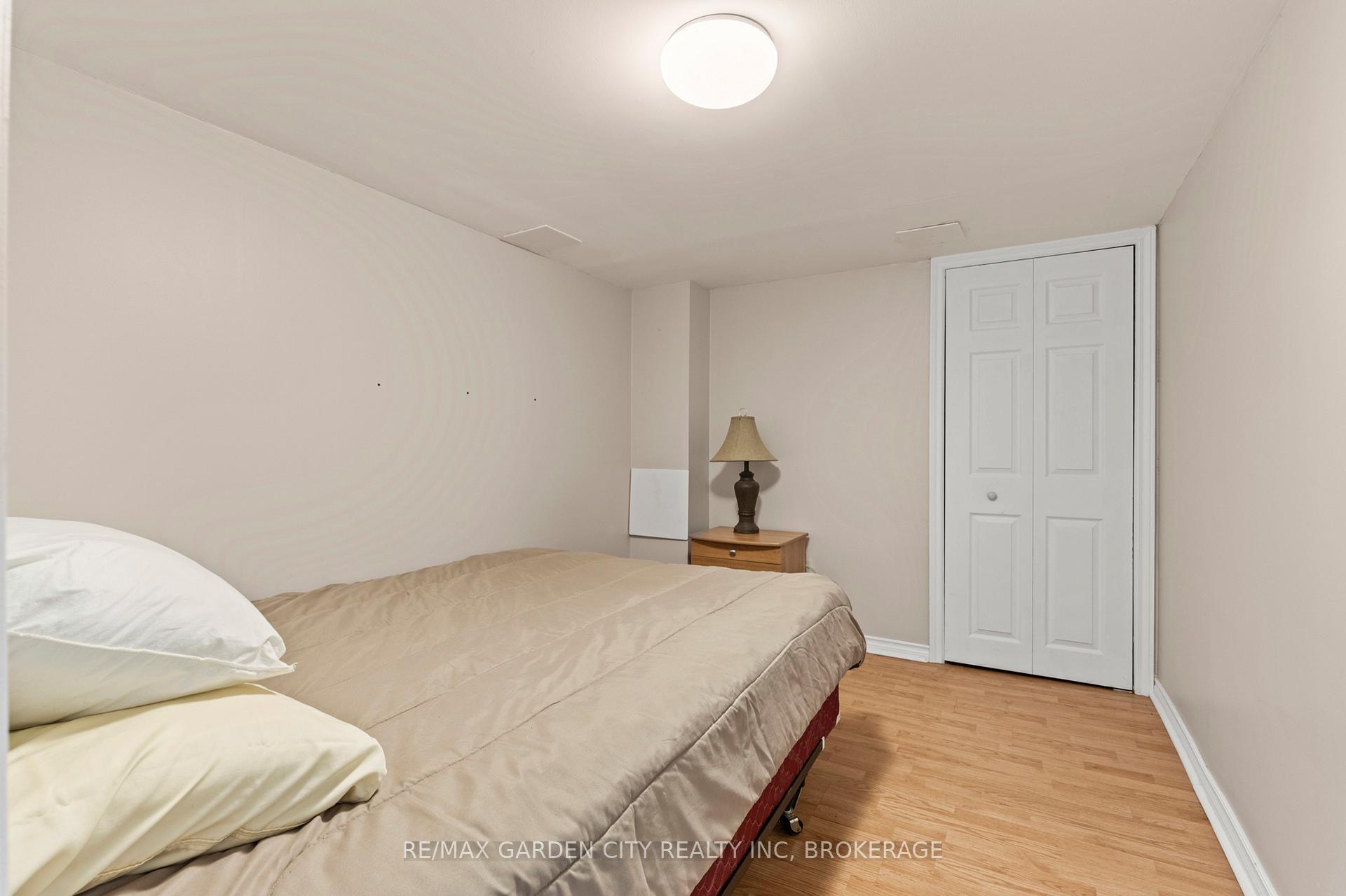 Photo 24 of 32 Manley Crescent, Thorold, Confederation Heights — HOMEH