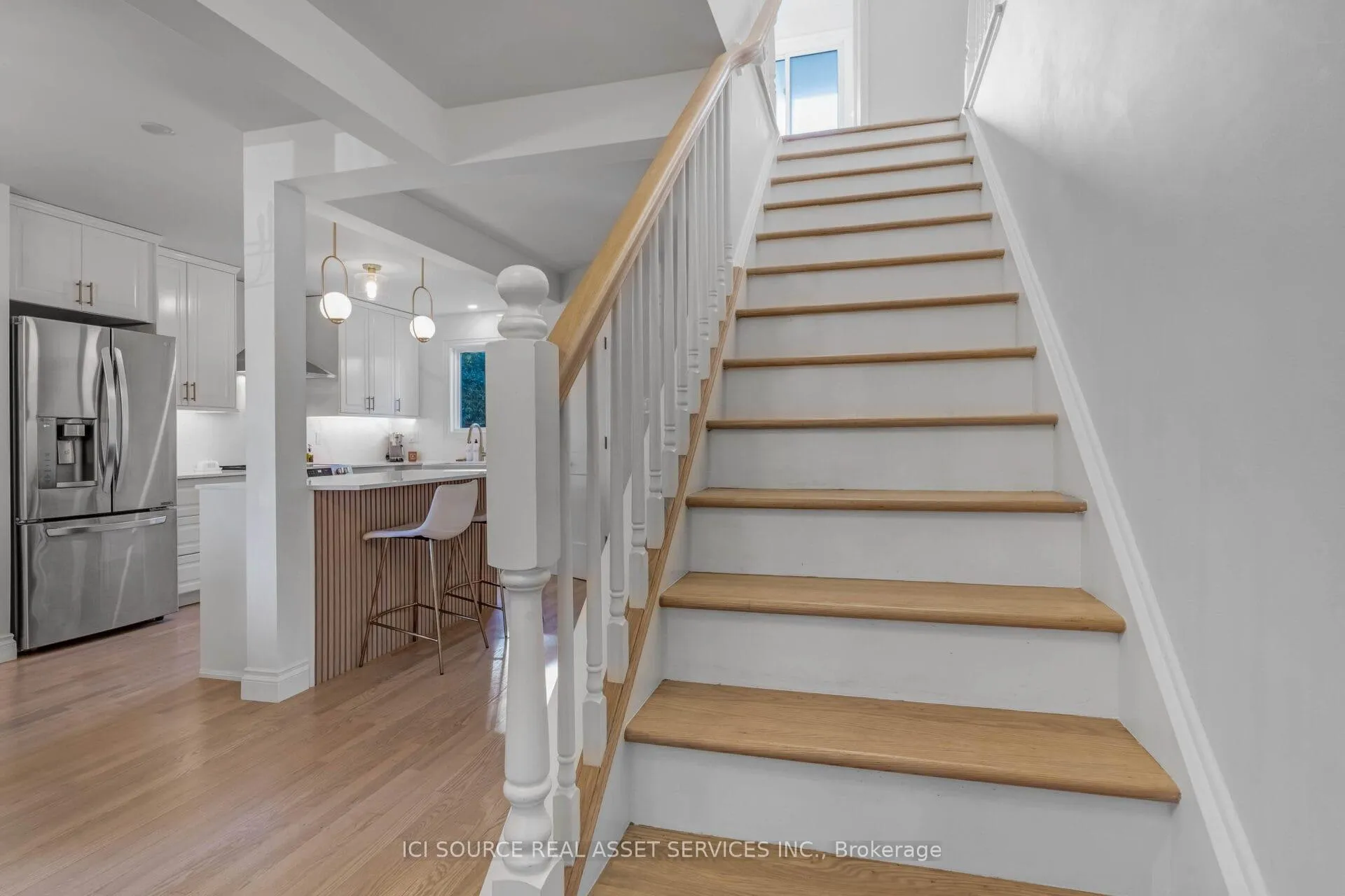Photo 6 of 2958 Southmore Drive E, Ottawa, Riverside Park South — HOMEH