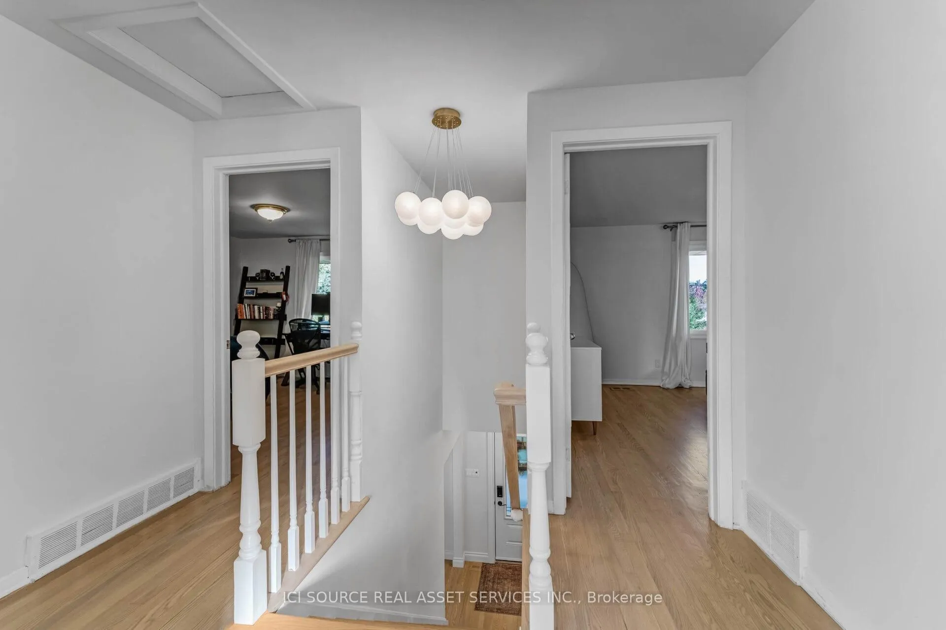 Photo 29 of 2958 Southmore Drive E, Ottawa, Riverside Park South — HOMEH