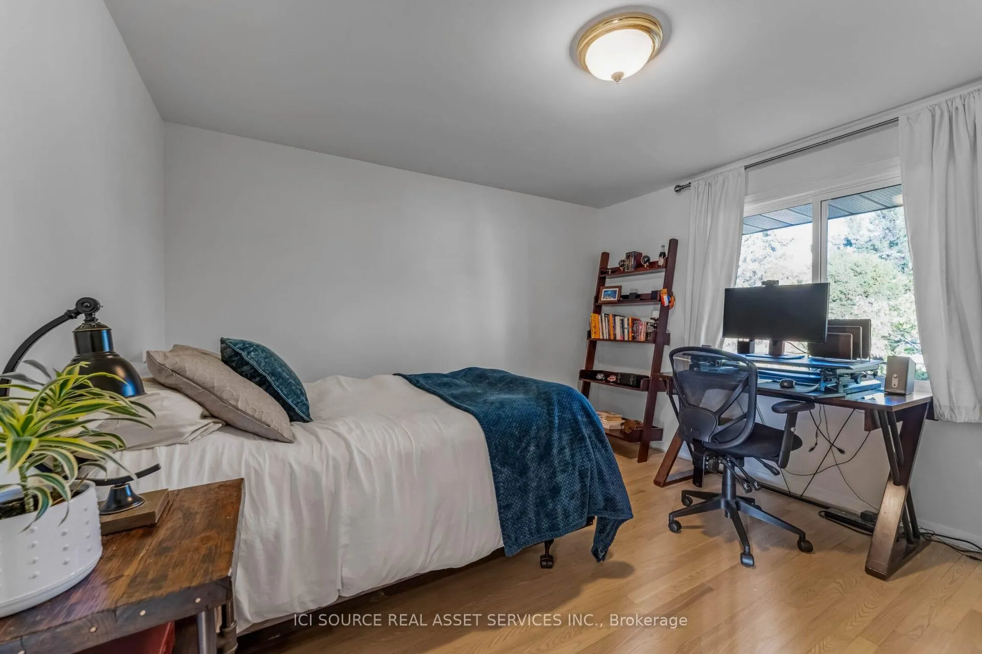 Photo 32 of 2958 Southmore Drive E, Ottawa, Riverside Park South — HOMEH