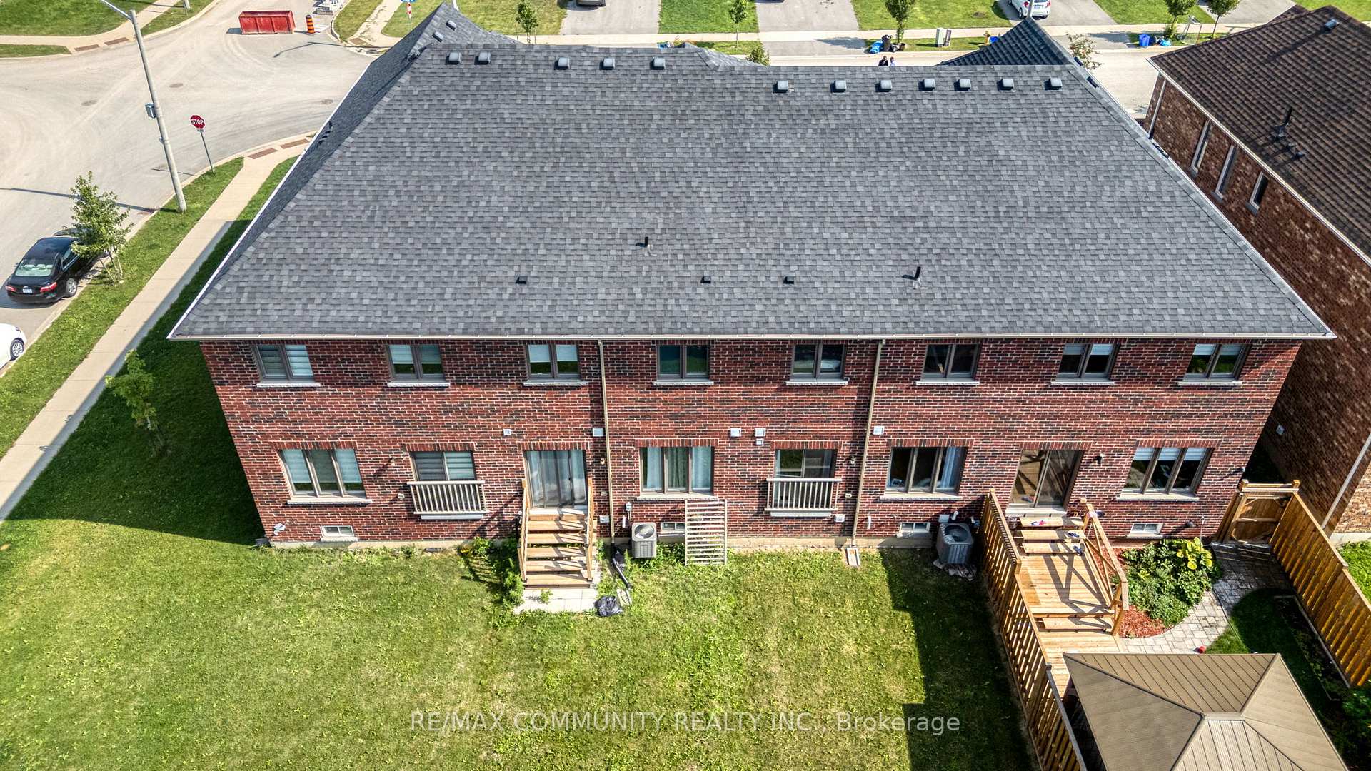 Photo 28 of 11 Bruton Street, Thorold, Thorold Downtown — HOMEH