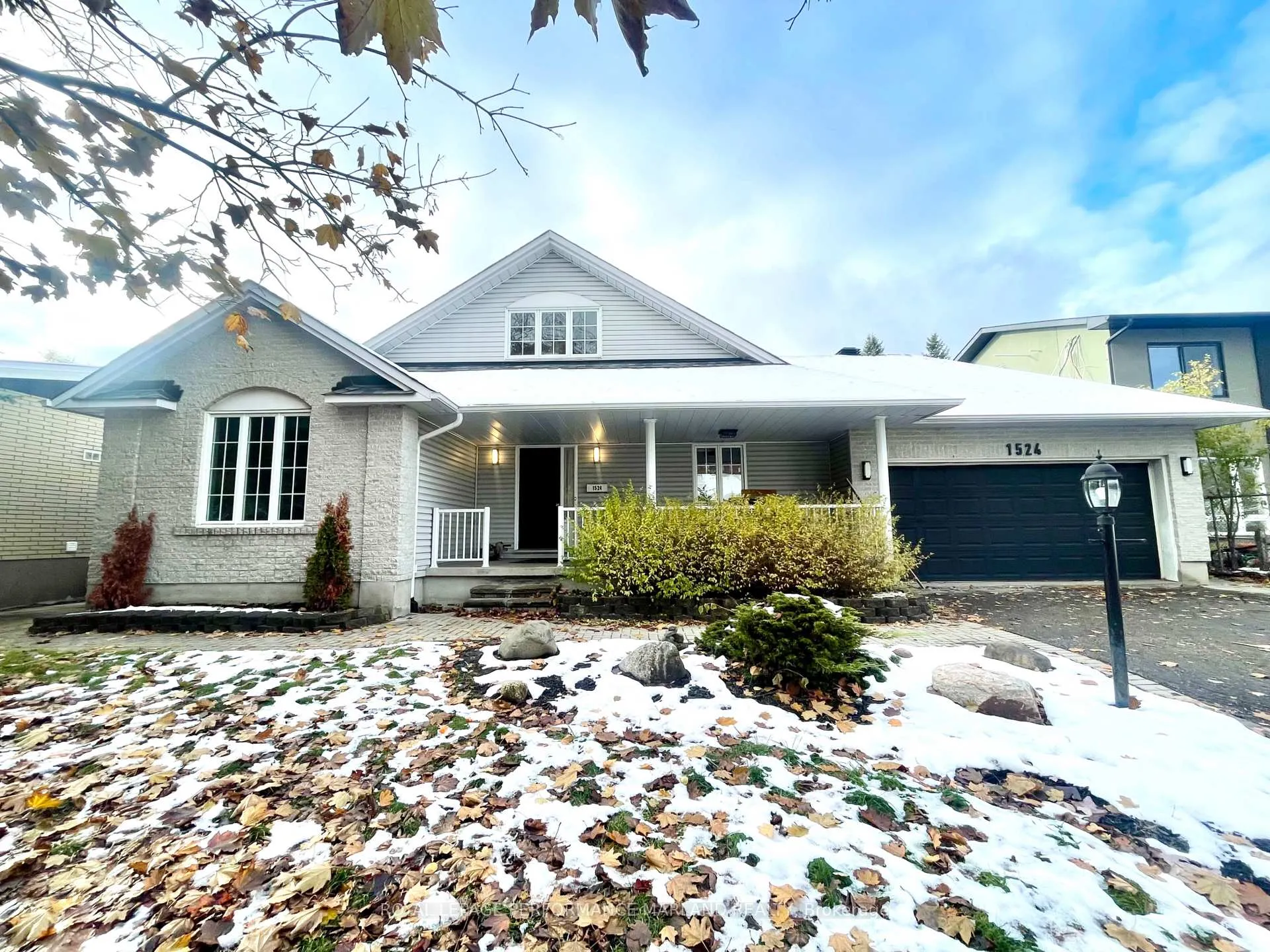 Photo 1 of 1524 Caledon Street, Ottawa, Riverview Park — HOMEH